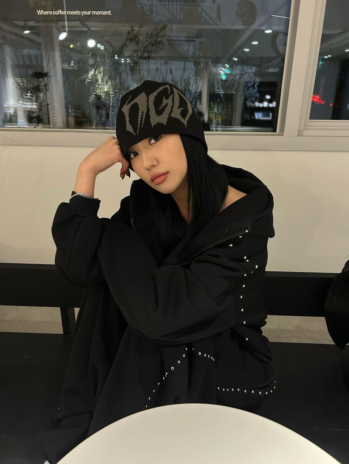 마하그리드(MAHAGRID) TRIBAL MGD LOGO BEANIE GREY(MG2DFMAB20A)