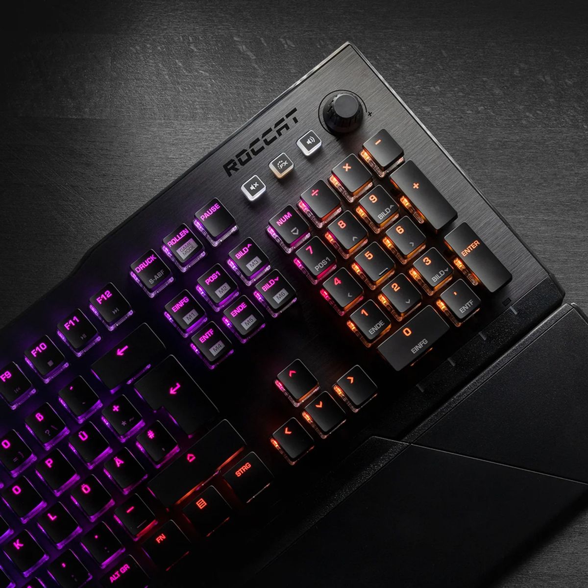 로캣(ROCCAT) 벌칸 Vulcan 121 AIMO 게이밍 키보드 Black (적축/한글 자판)