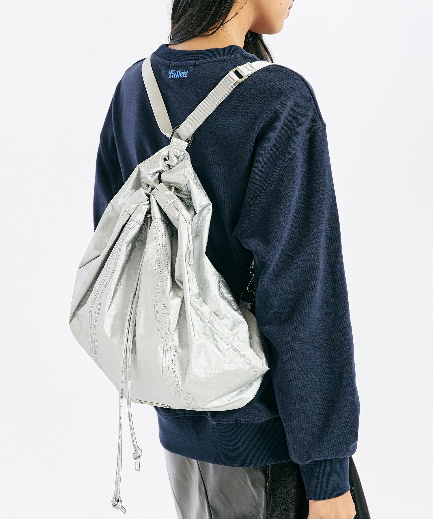 MUSINSA | FALLETT 2WAY Sling Bag Silver