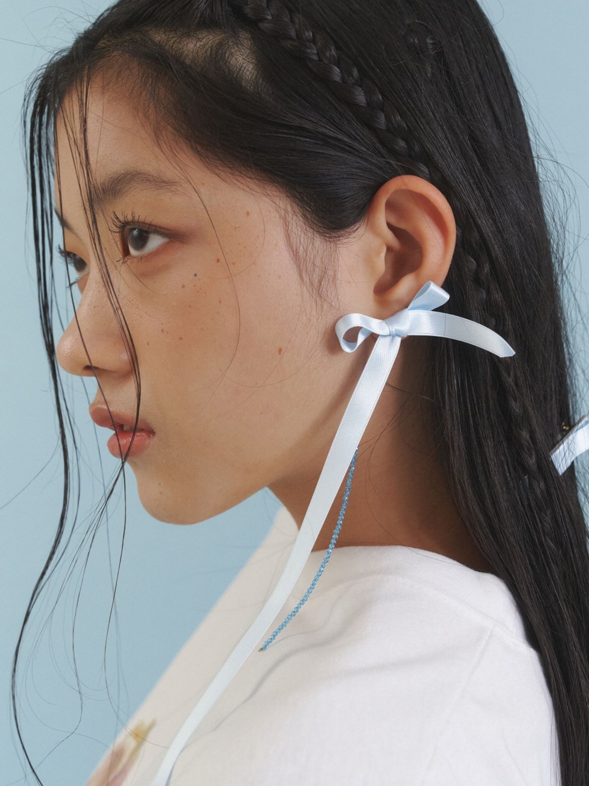 러브미몬스터(LOVE ME MONSTER) Long Long Love Ribbon Earrings_SB