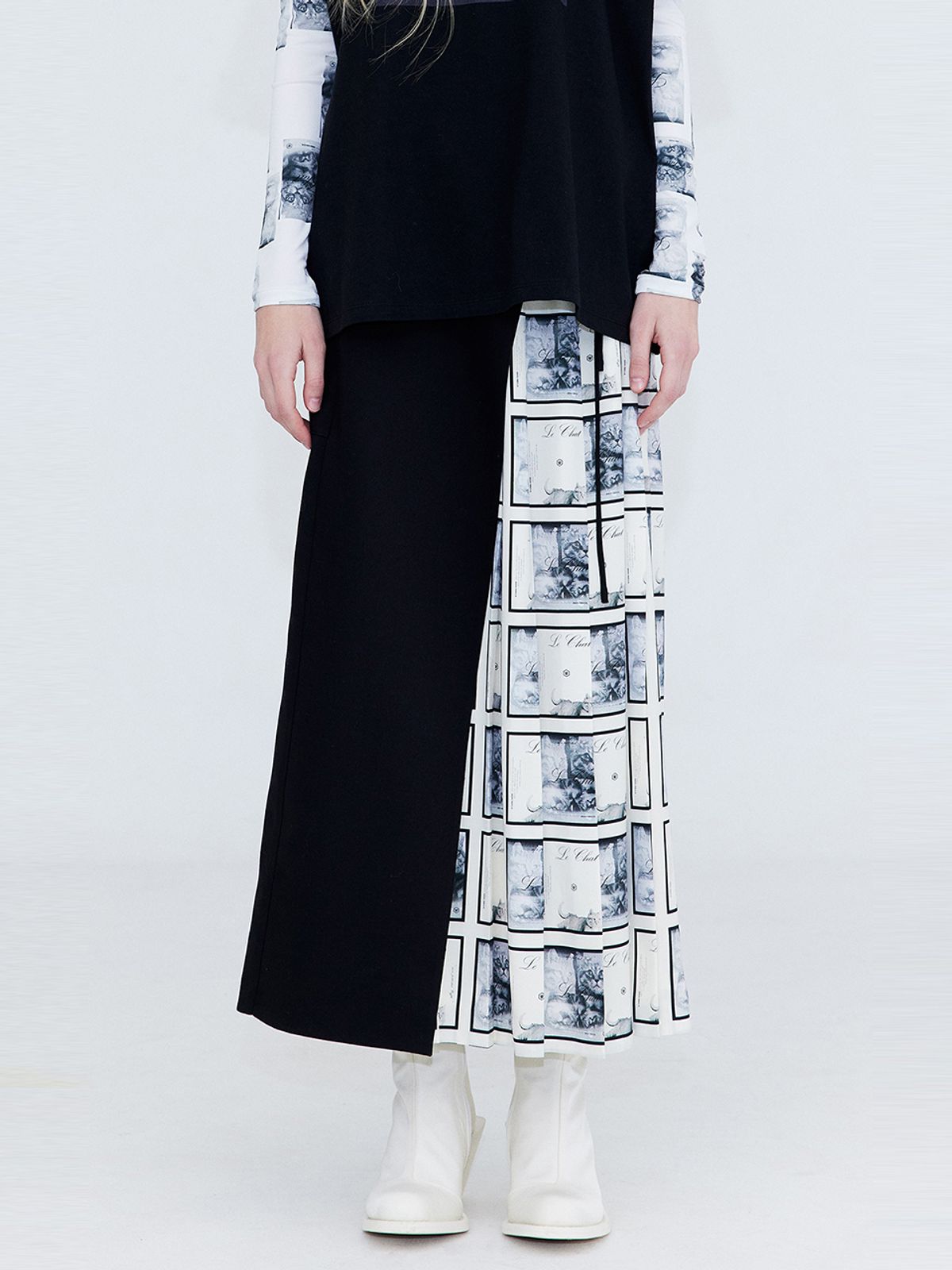분더캄머(WNDERKAMMER) Pleated wrap skirt_print(플리츠 랩 스커트_프린트)