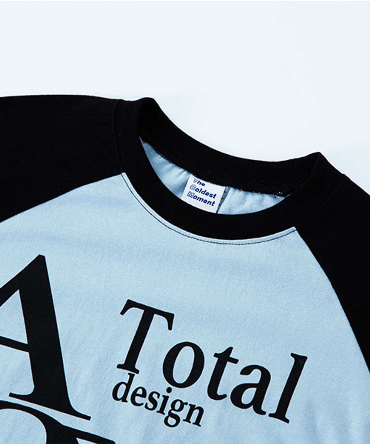 더콜디스트모먼트(THE COLDEST MOMENT) TCM tdc raglan long sleeve (sky blue/black)