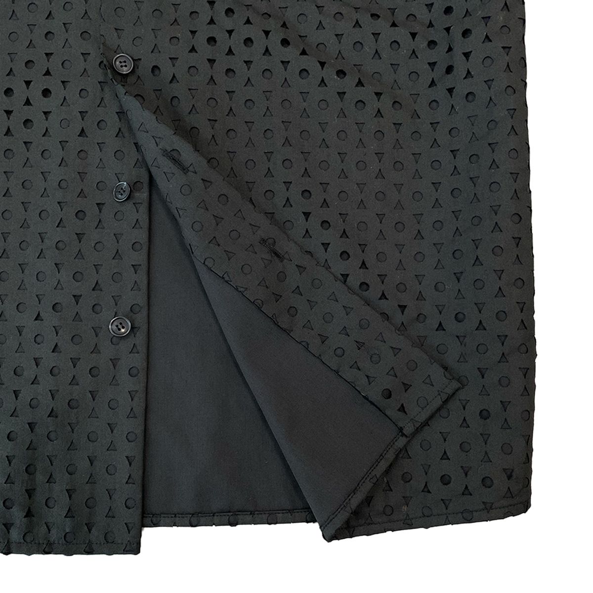 이레귤러(IRREGULAR) CIRCLE LASER CUT SHIRT (BLACK OUT)