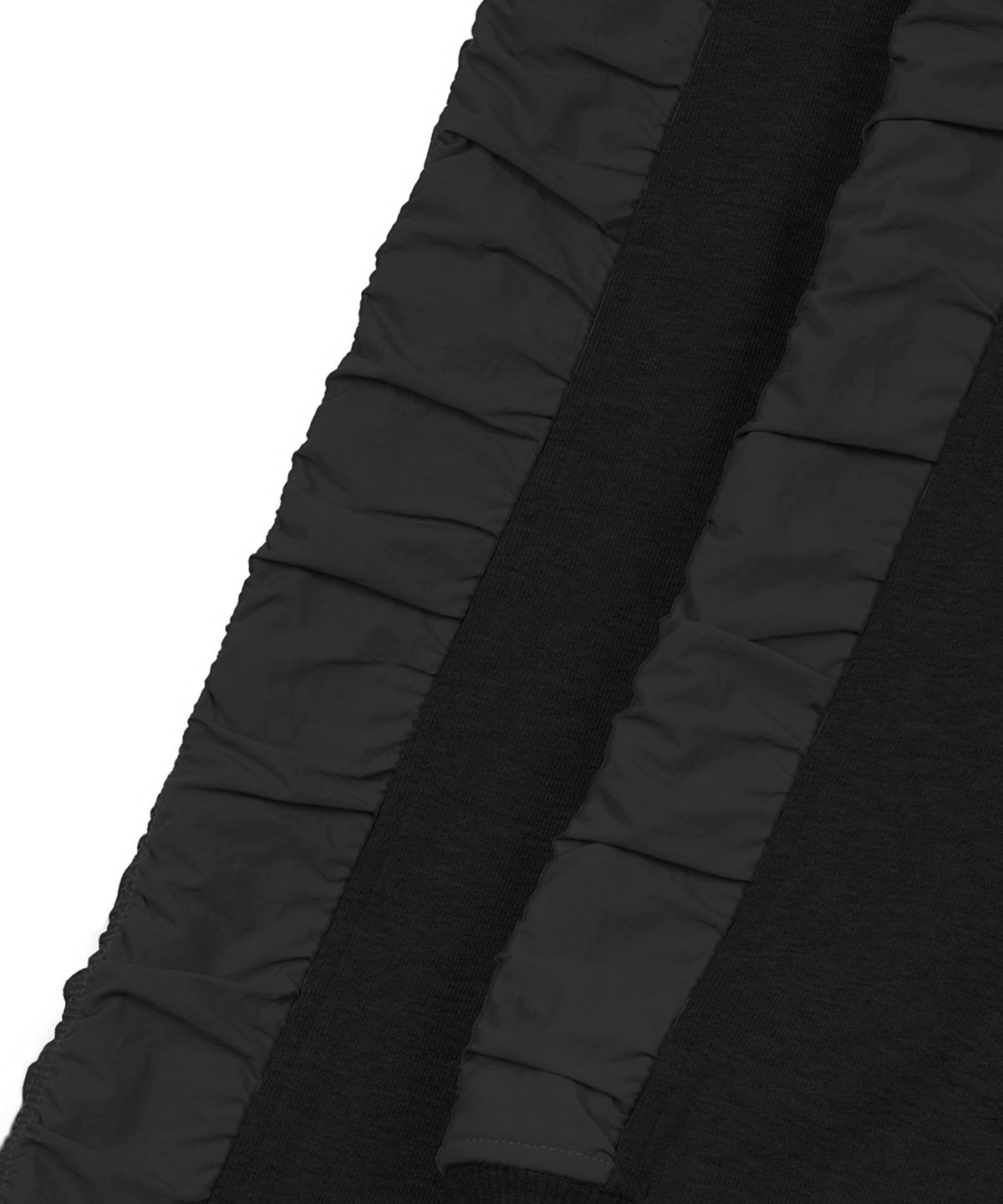 엑스톤즈(XTONZ) XTT057 루즈핏 셔링 나일론 코튼 후디 (BLACK)