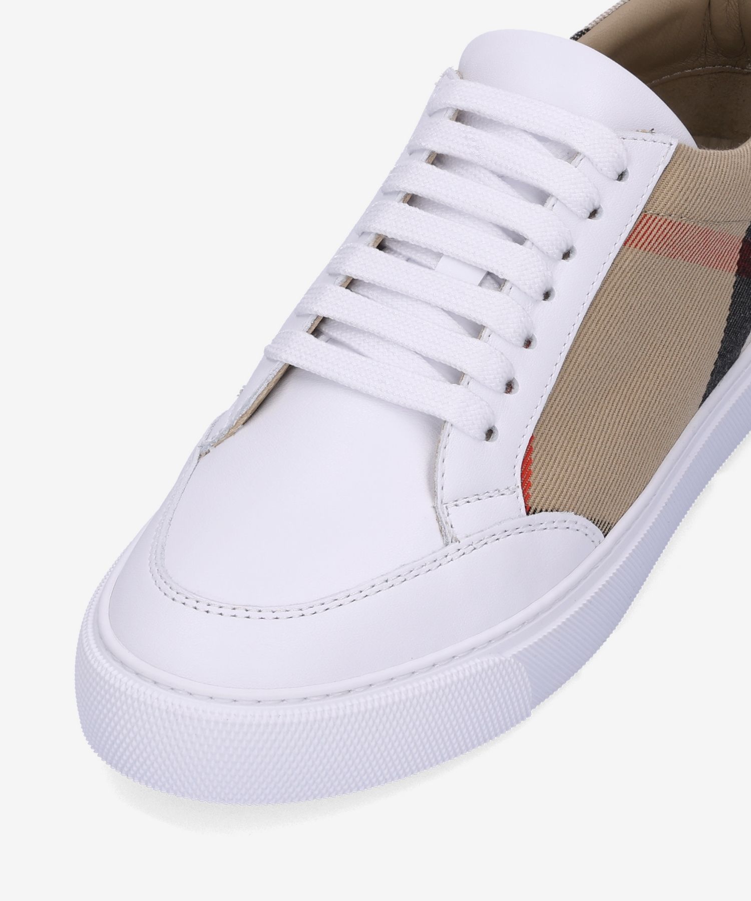 【BURBERRY】送料/関税込 8056712 NEW SALMOND SNEAKERS MUSINSA | BURBERRY New Salmond Sneakers - White / 8056712