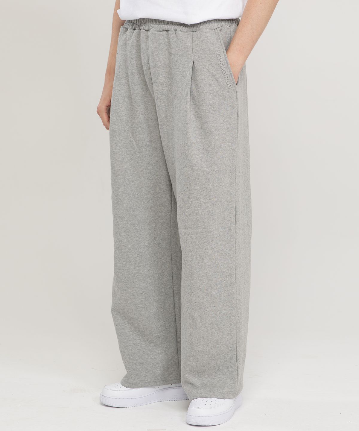 챔브로스(CHAMBROS) [2pack]포인트 로고 핀턱 와이드 스웨트 팬츠