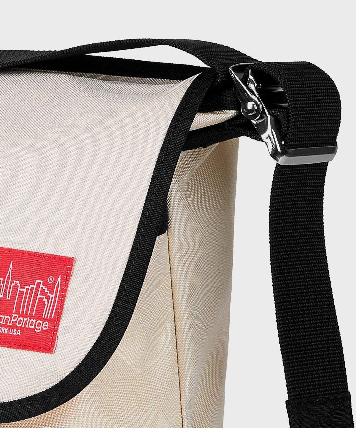 맨하탄 포티지(MANHATTAN PORTAGE) 1607V 빈티지 메신저백 L IVORY