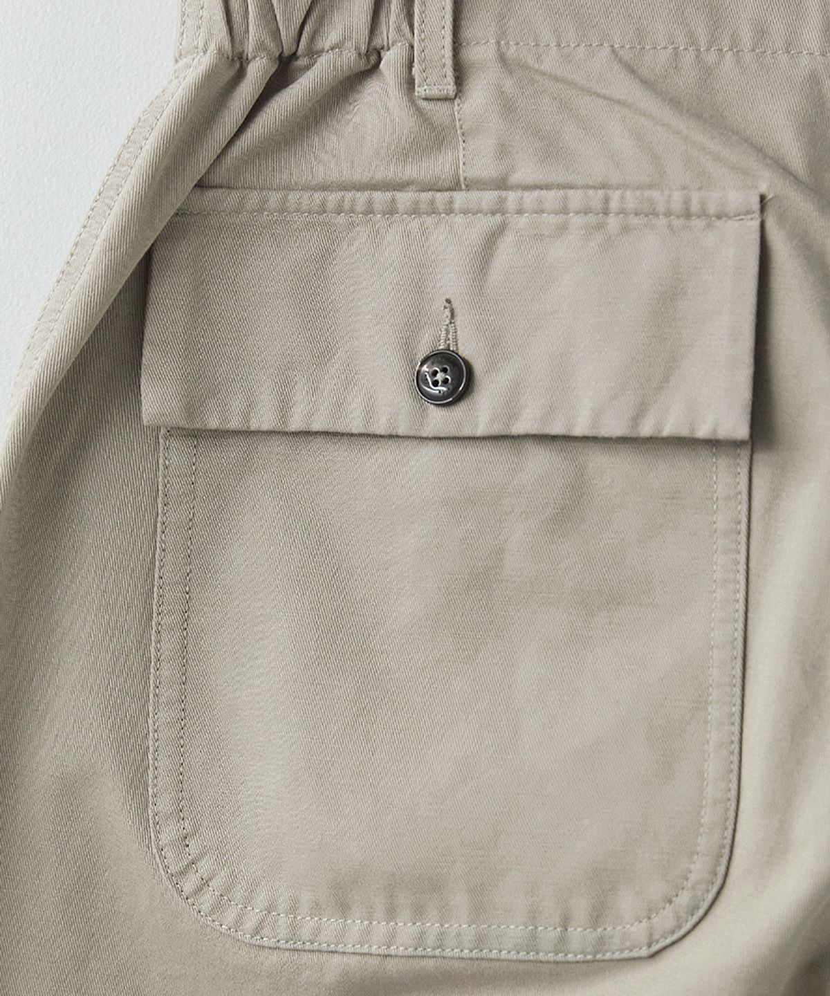 러프사이드(ROUGHSIDE) Elastic Fatigue Pants Oatmeal