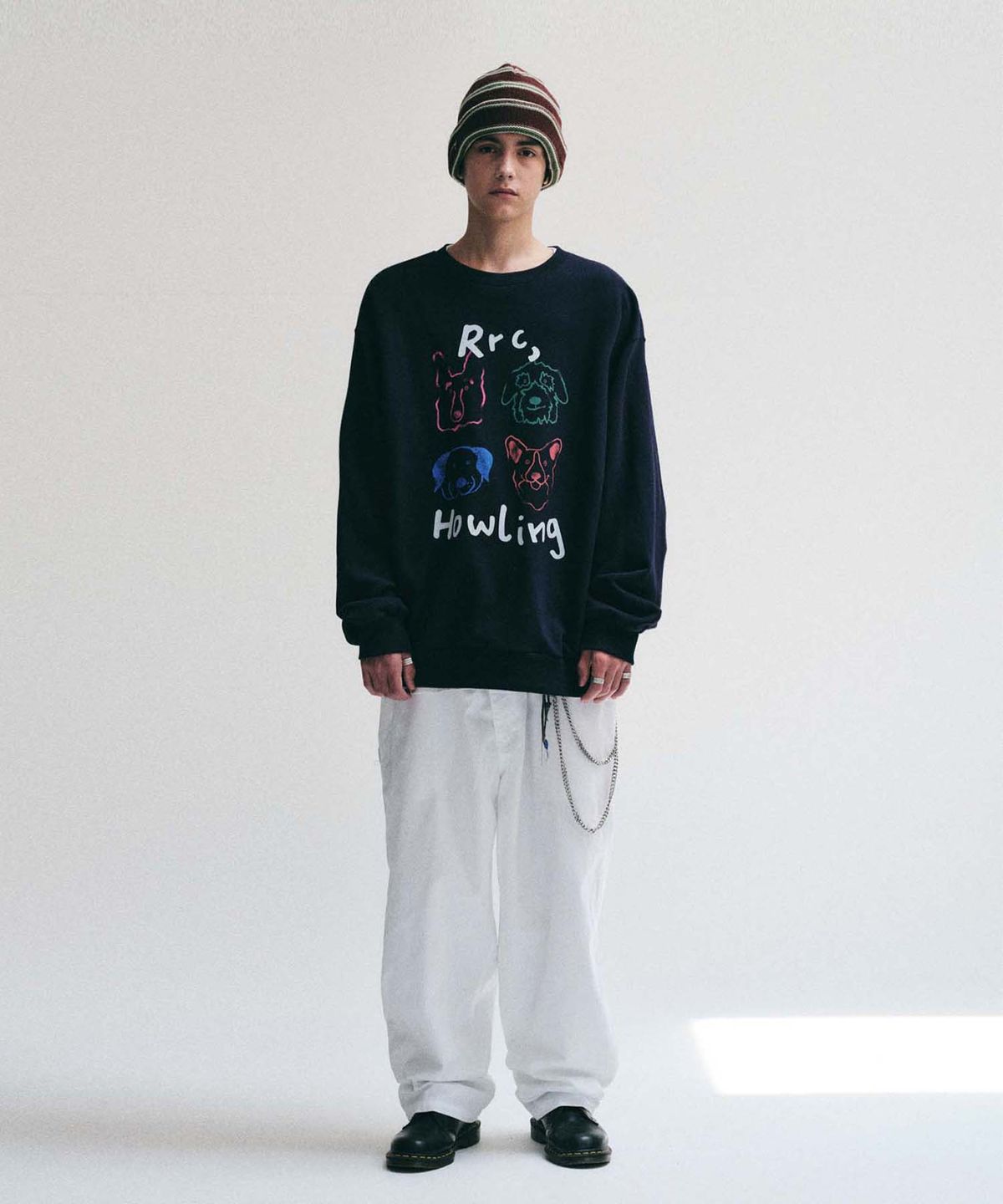 리트리버클럽(RETRIEVER CLUB) COLOR HOWLING CREWNECK [NAVY]