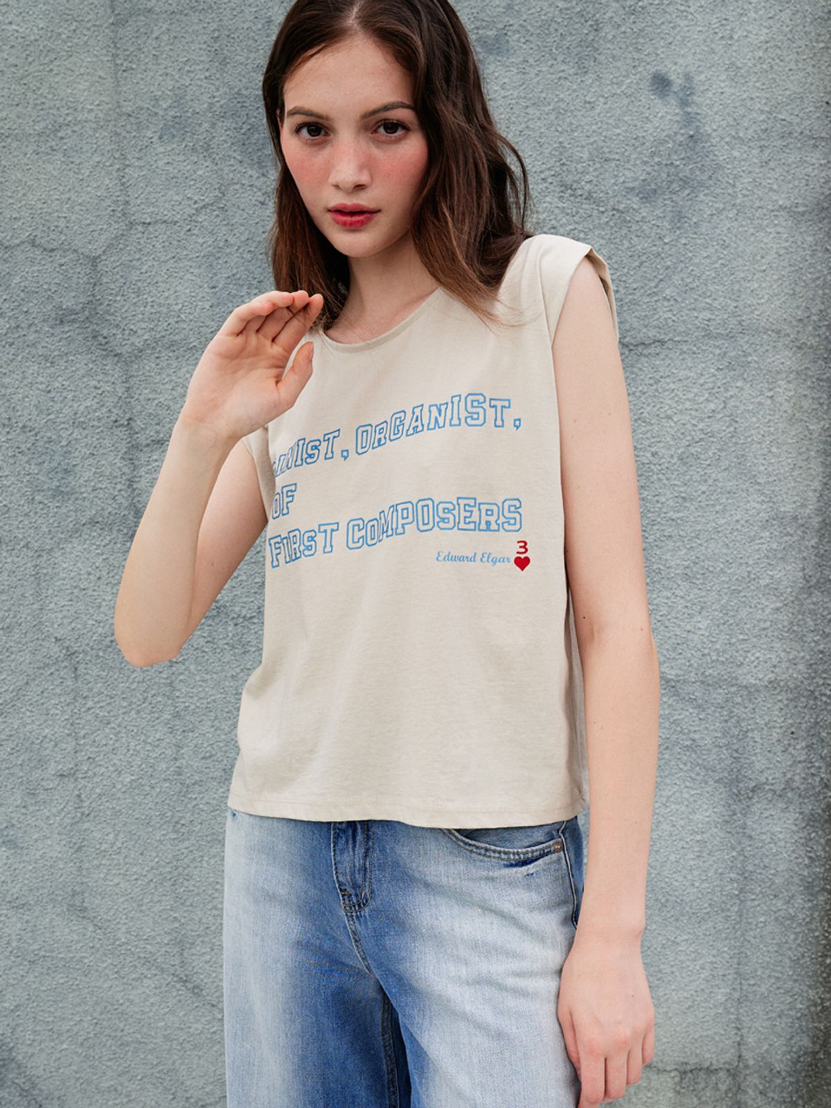 쏘리, 투 머치 러브(SORRY, TOO MUCH LOVE) Elgars Jobs Cotton Sleeveless Tee_Beige