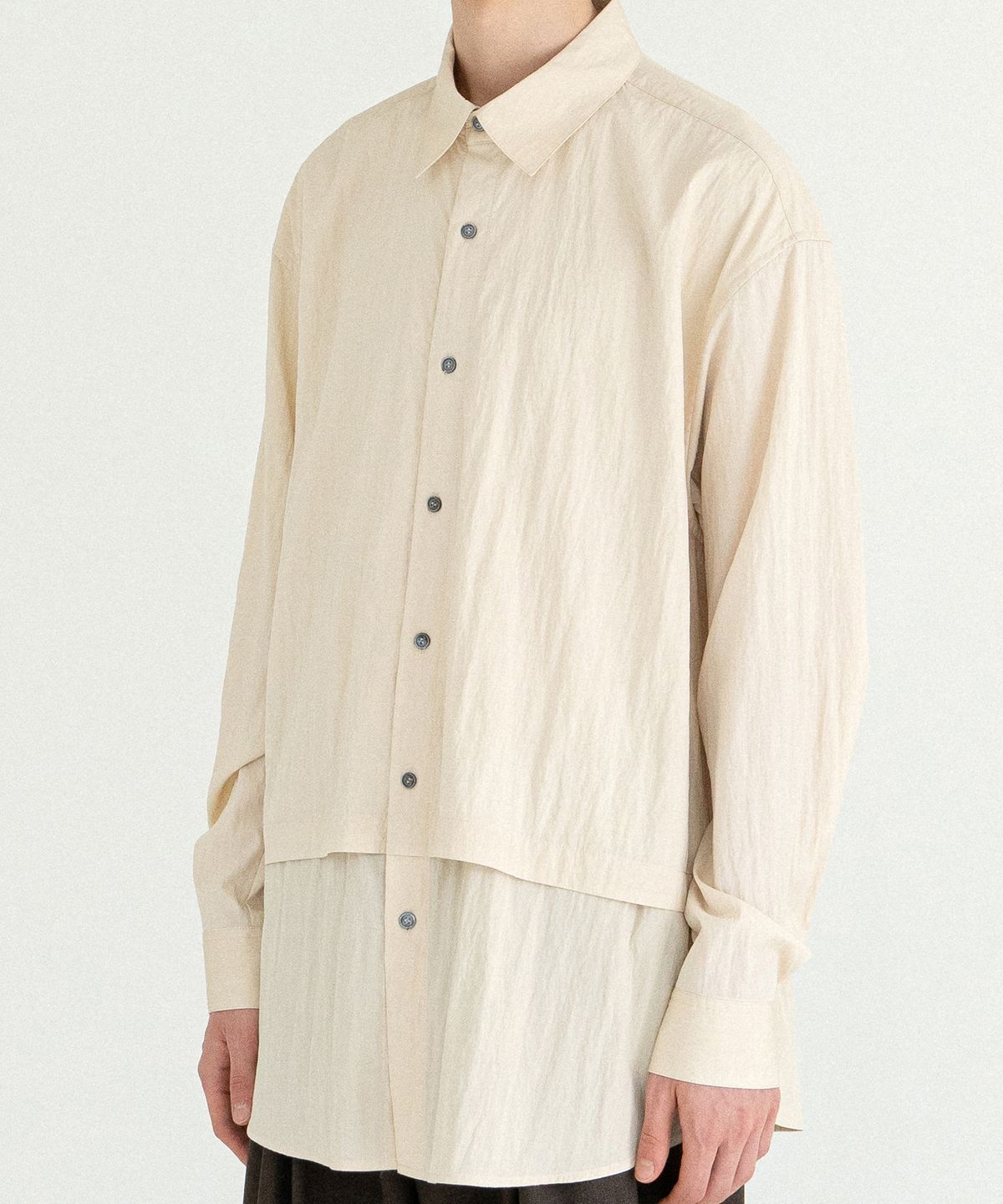 우석(WOOSUK) Layered Shirt (Cream)