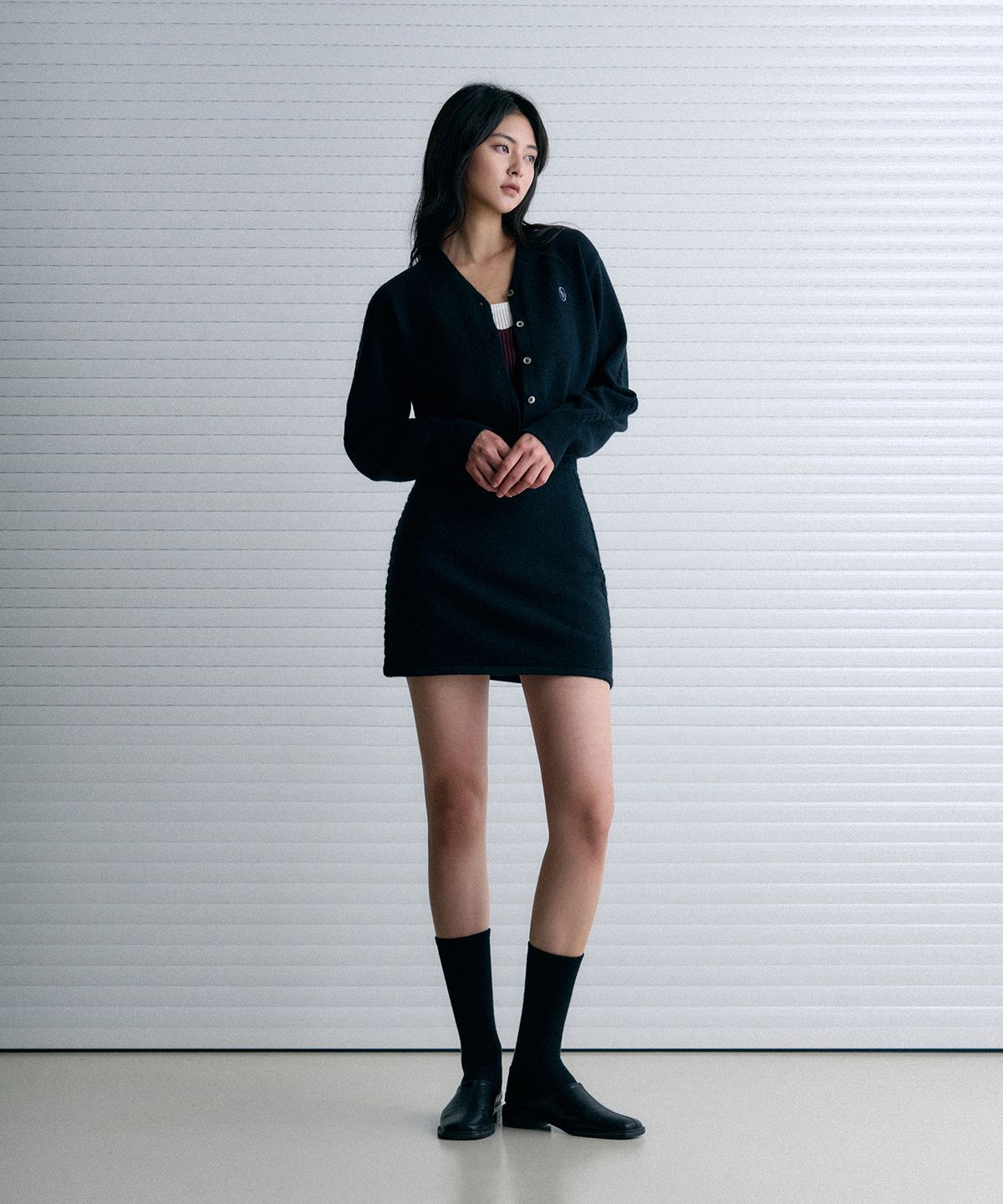 레더리(LEATHERY) 라인 케이블 니트 미니 스커트 [BLACK]