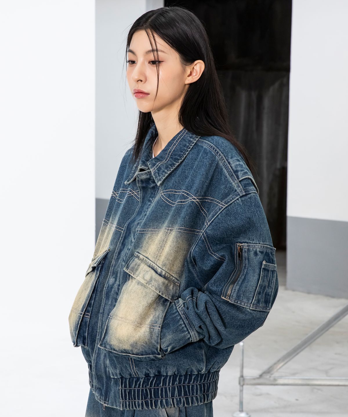 엑스톤즈(XTONZ) XJ95 콜튼 스티치 워싱 데님 자켓 (SAND BLUE)
