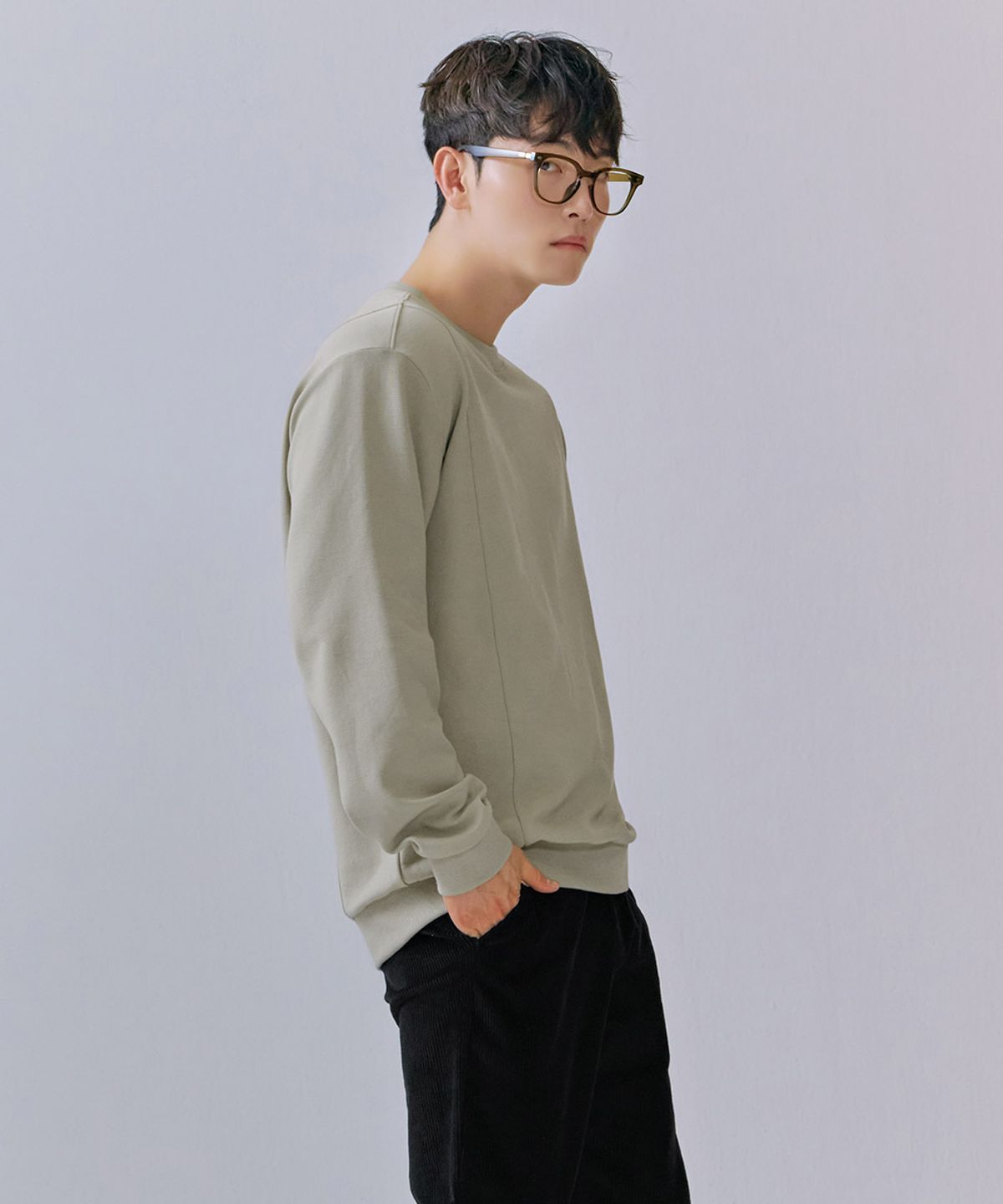 체이스컬트(CHASECULT) 남성 모던 변형 조직 맨투맨-CERK5110B0X
