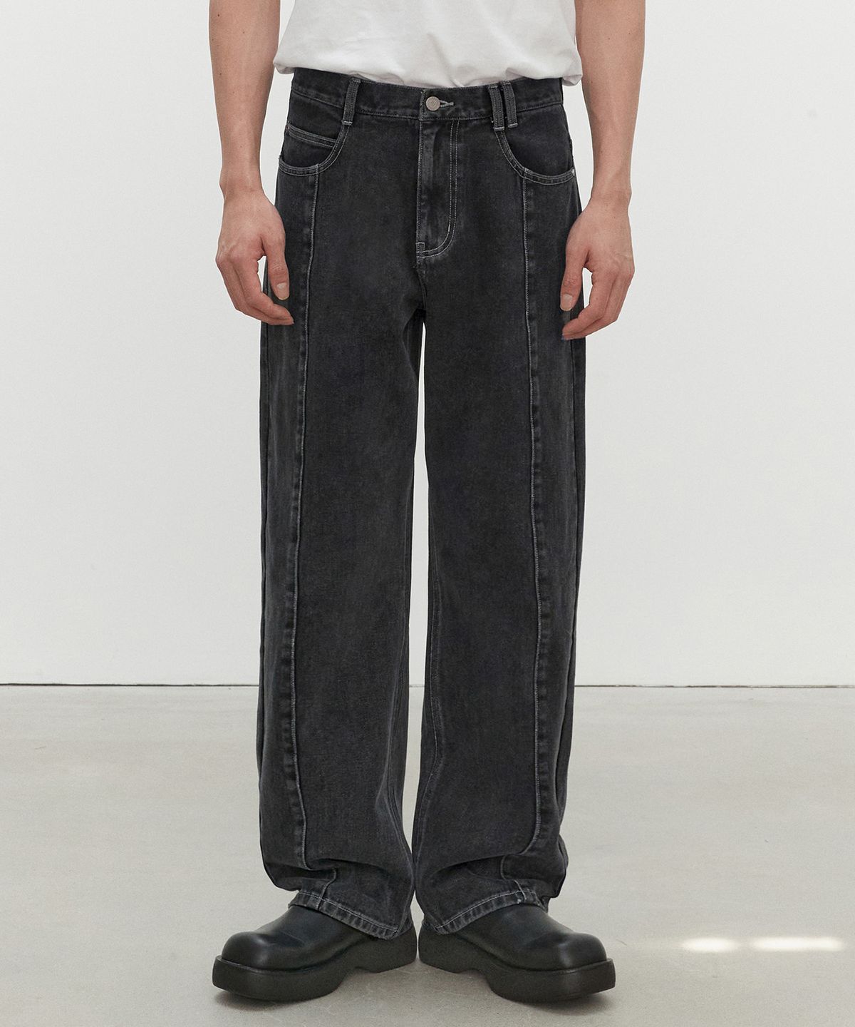 데케트(DECET) Center Incision Wide Jeans DCPT028Black