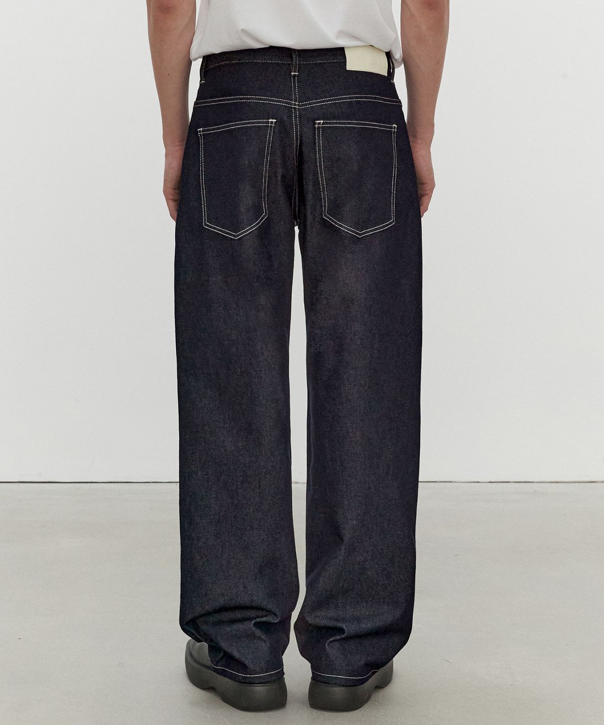 데케트(DECET) Deep Pleats Wide Jeans DCPT030CPIndigo