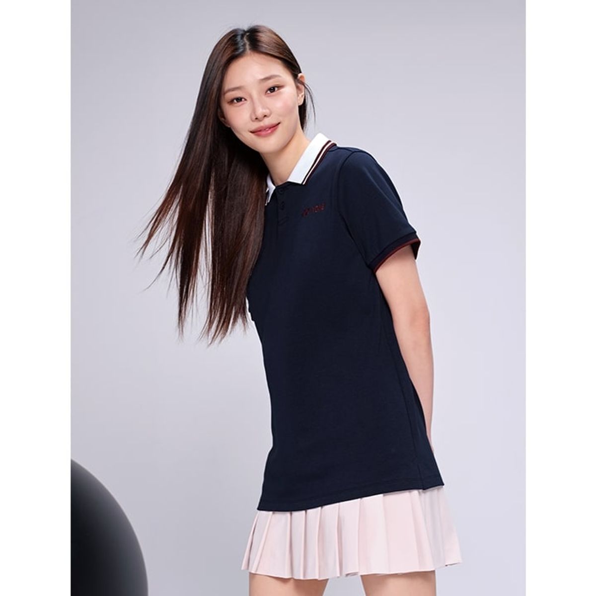 요넥스(YONEX) 233TS040U 미드나이트 블랙 공용 트렌디 컬러 반팔 티셔츠