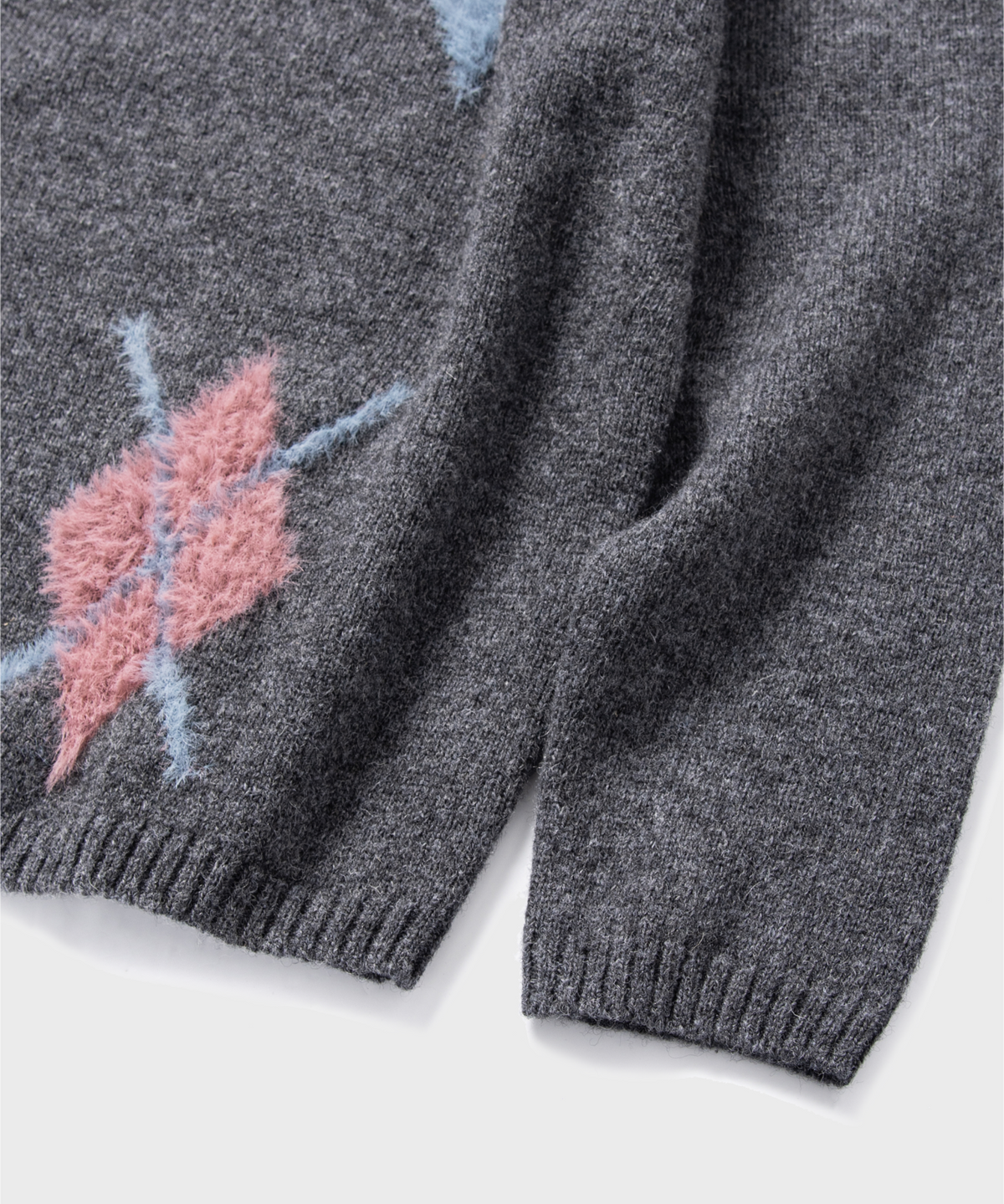 넌블랭크(NONBLANK) 아가일 패턴 니트_TAILOR GREY