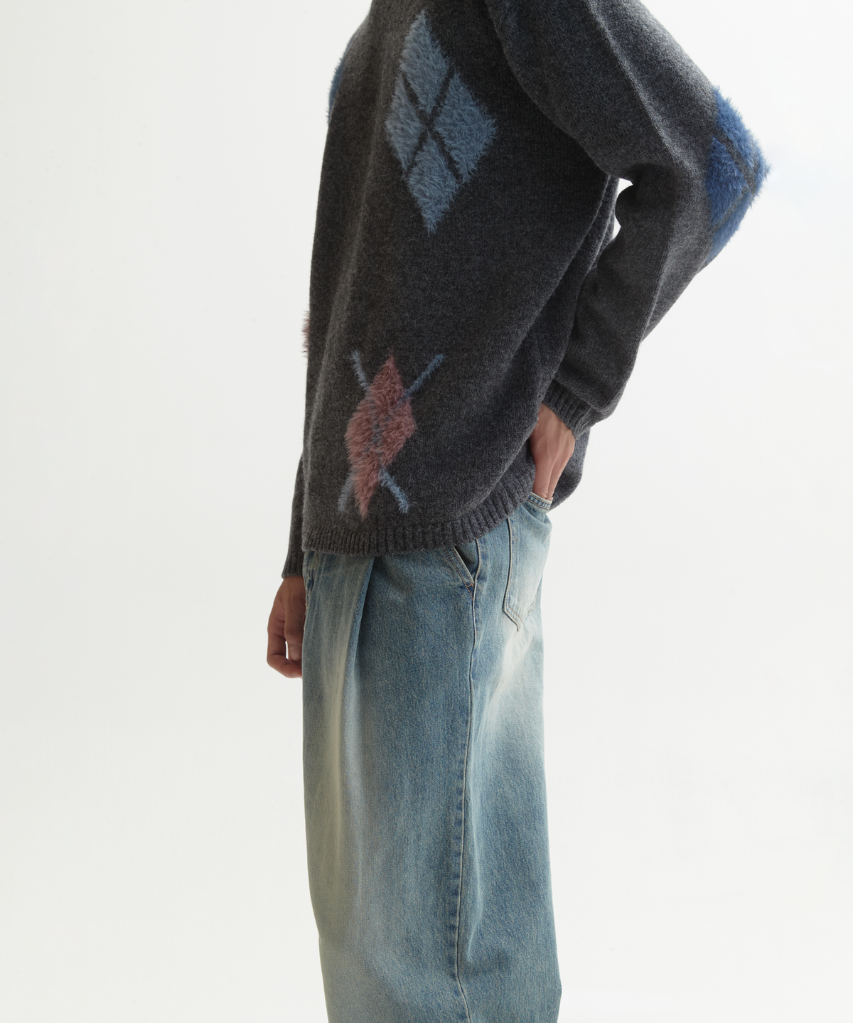 넌블랭크(NONBLANK) 아가일 패턴 니트_TAILOR GREY