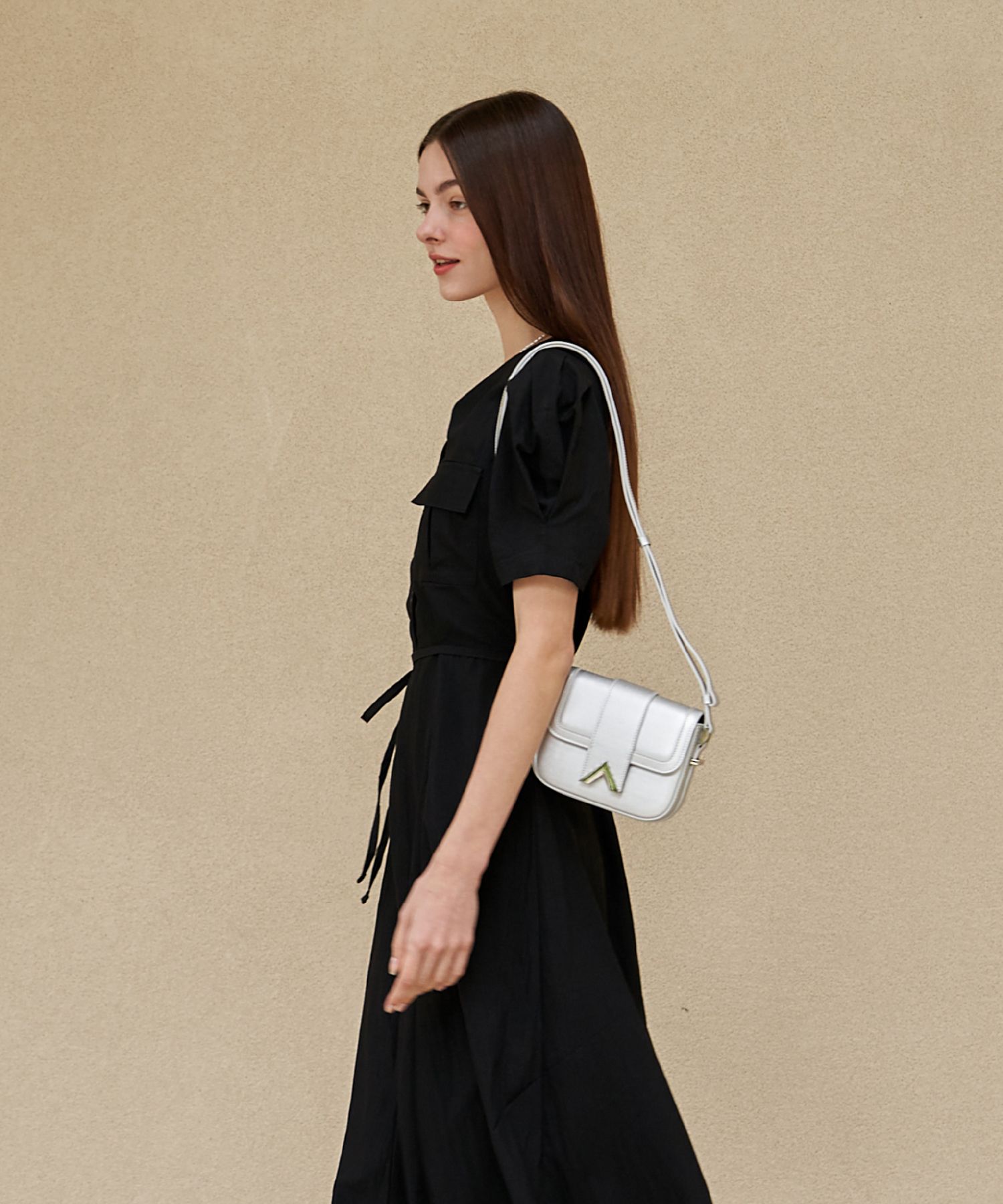 MUSINSA | VALLUAT Dellua mini bag_Silver