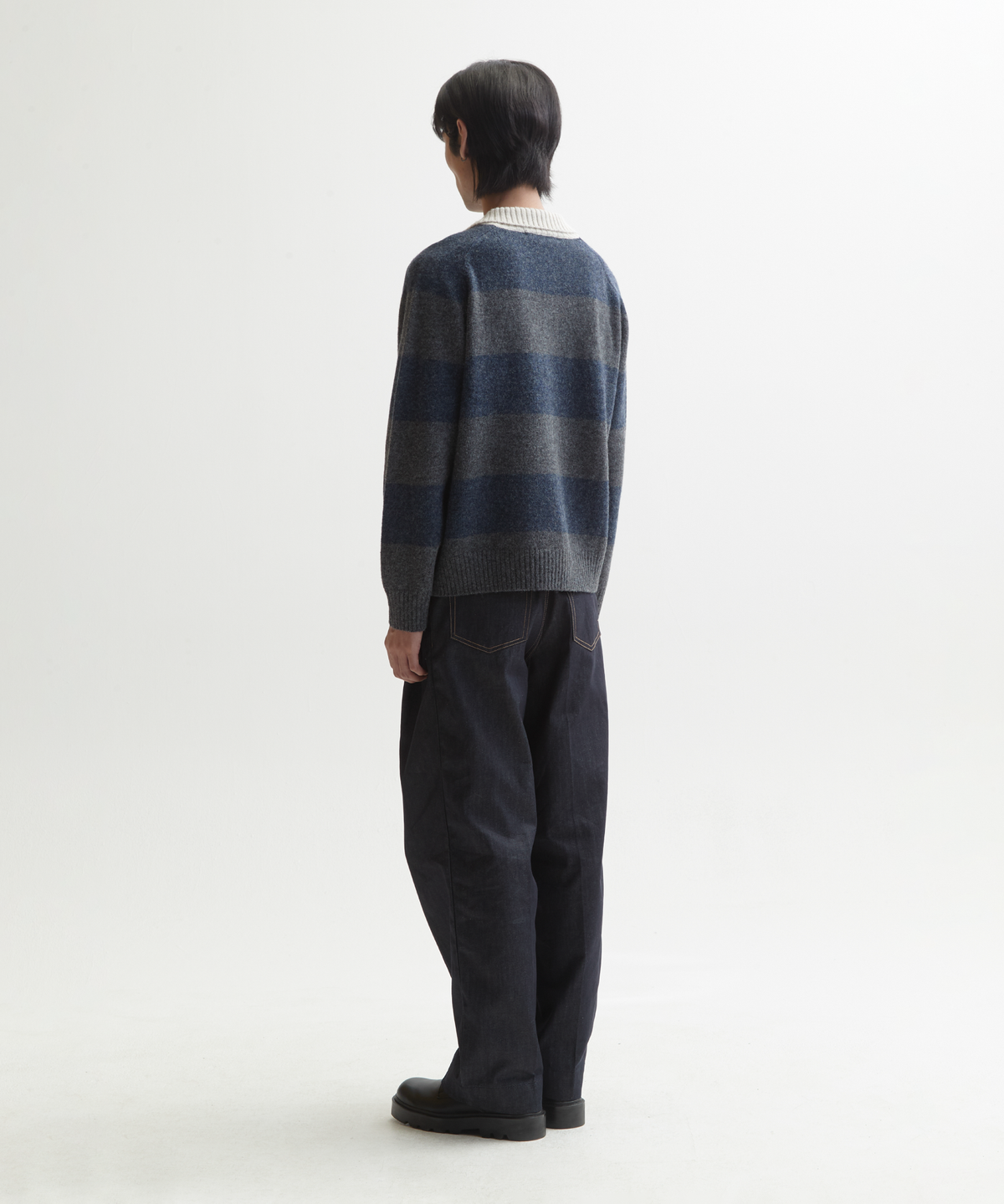넌블랭크(NONBLANK) 스트라이프 울 칼라 니트_GREY