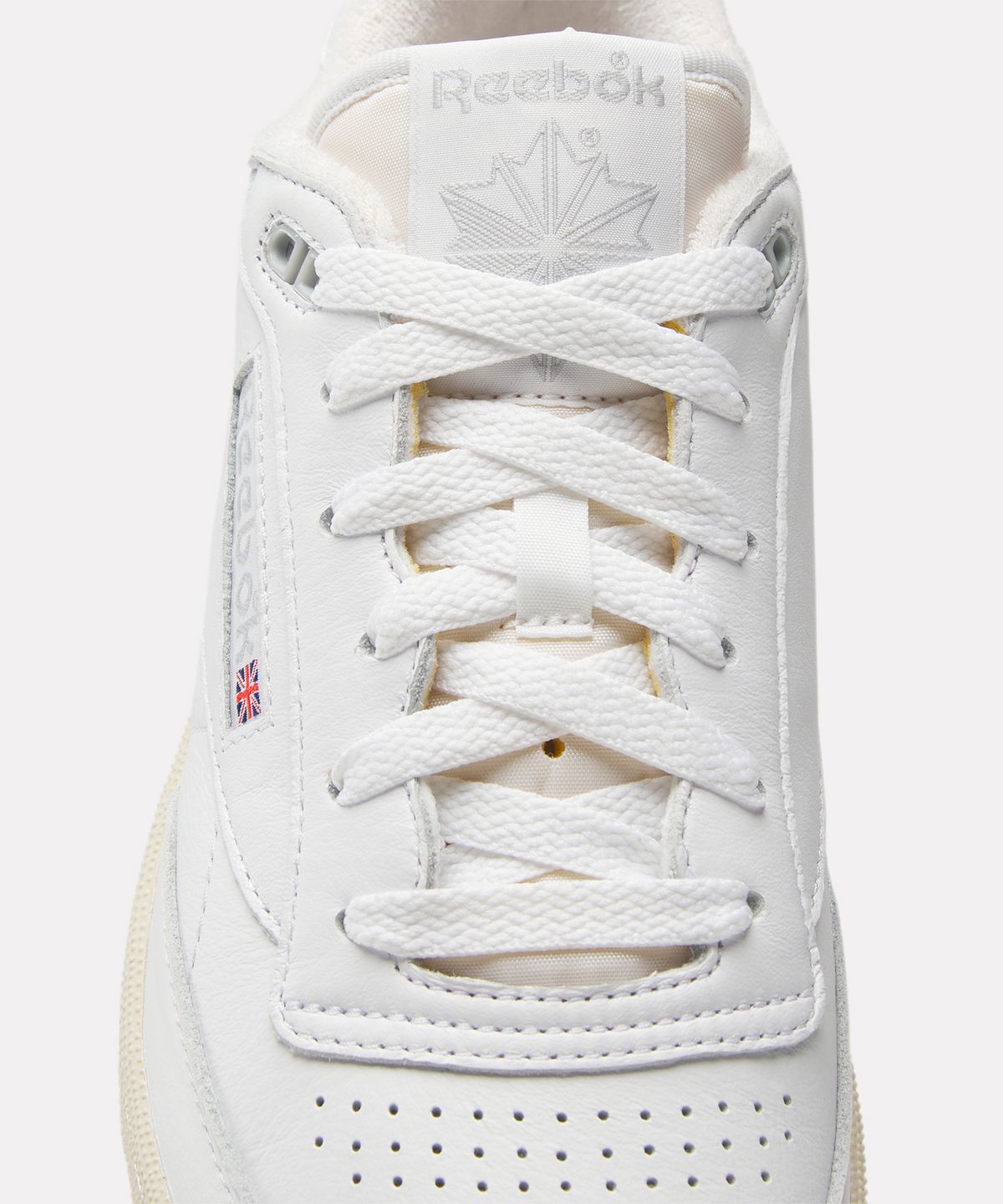 리복(REEBOK) 클럽 C 85 빈티지 - 레트로 화이트:실버 / ID9263