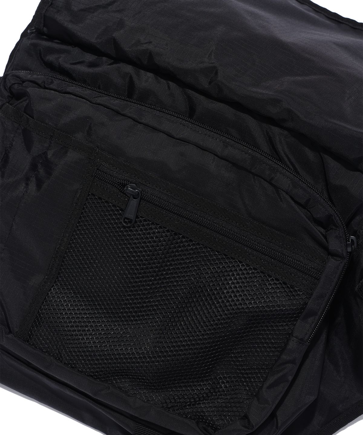 크리틱(CRITIC) UTILITY MESSENGER BAG BLACK