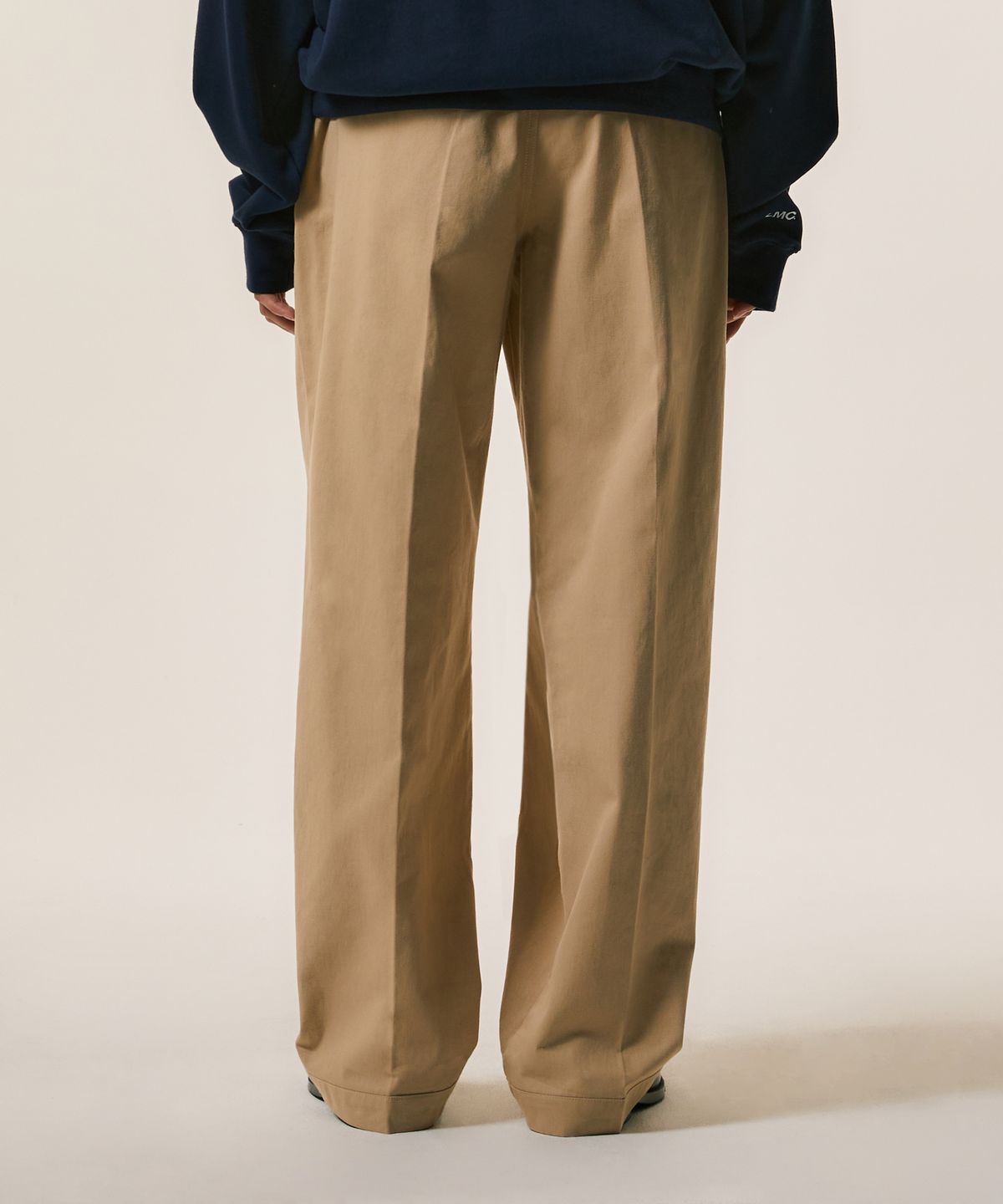 엘엠씨(LMC) OG TWO TUCK CHINO PANTS beige