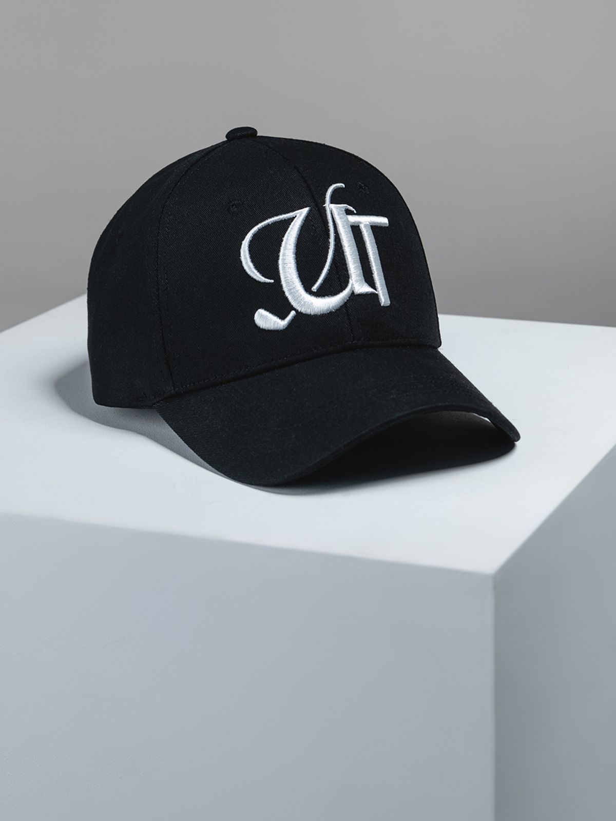 유팅골프(UTING GOLF) UT 자수 볼캡 BLACK