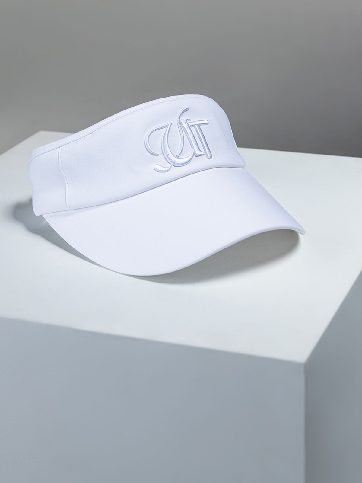 유팅골프(UTING GOLF) 유팅 자수 썬바이저 WHITE