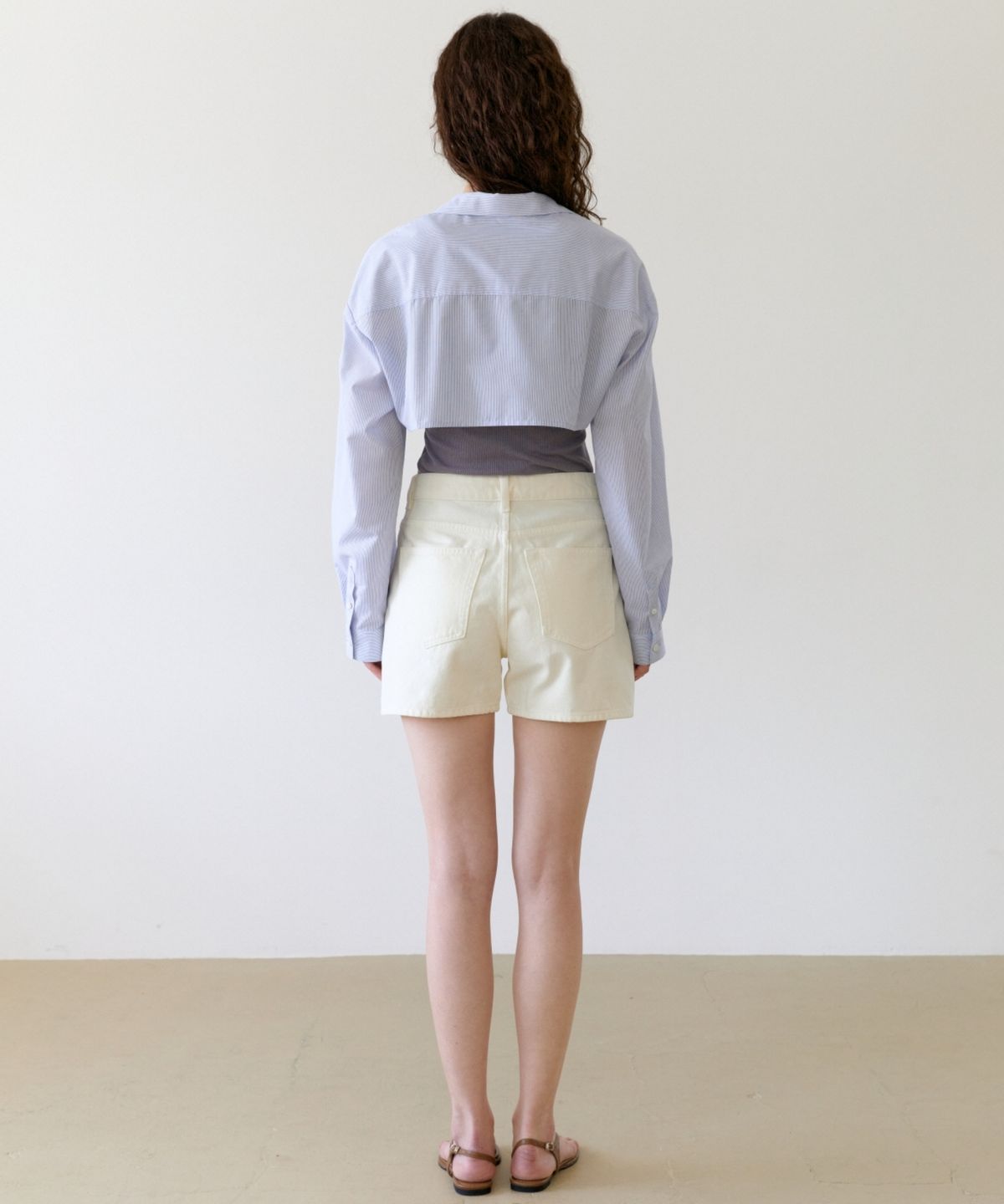 어나우트(UNNOUT) STRIPE SHIRT BOLERO - SKY