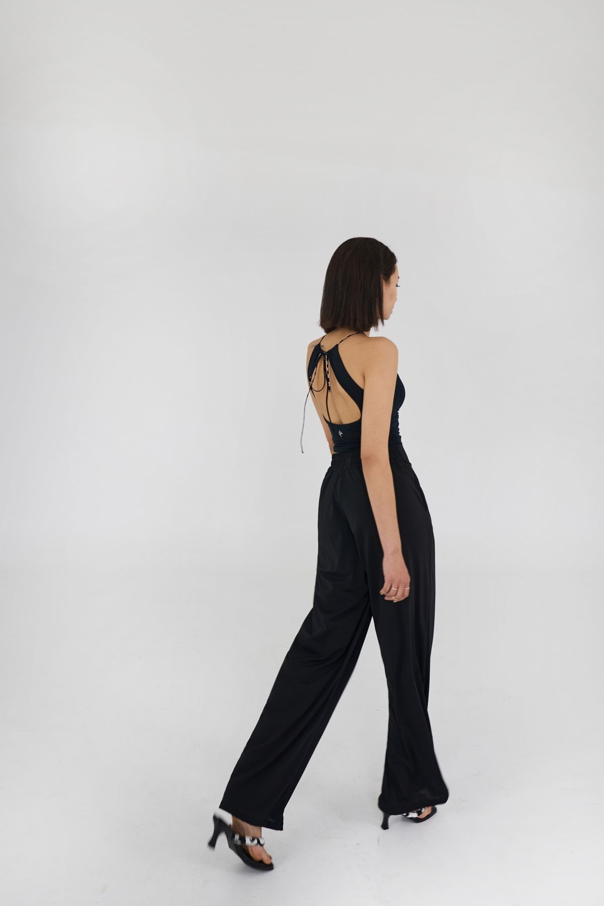 블랙크러쉬(BLACRUSH) Cool Wide Fit Banding Slacks Pants