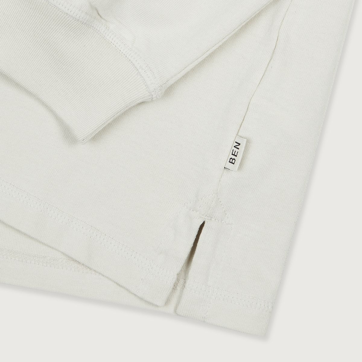 벤(BBEEEENN) MENS) 리브드 슬리브 T_에크루