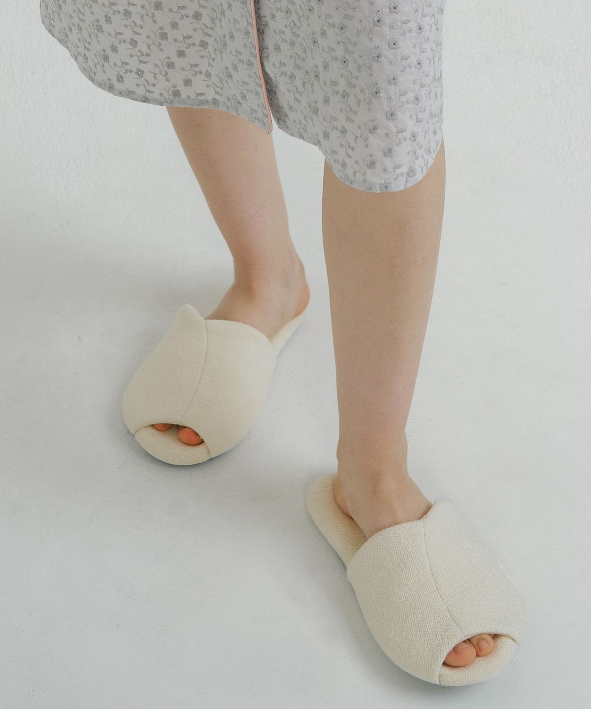 조스라운지(JO'S LOUNGE) Tulip Slippers (Open Toe)