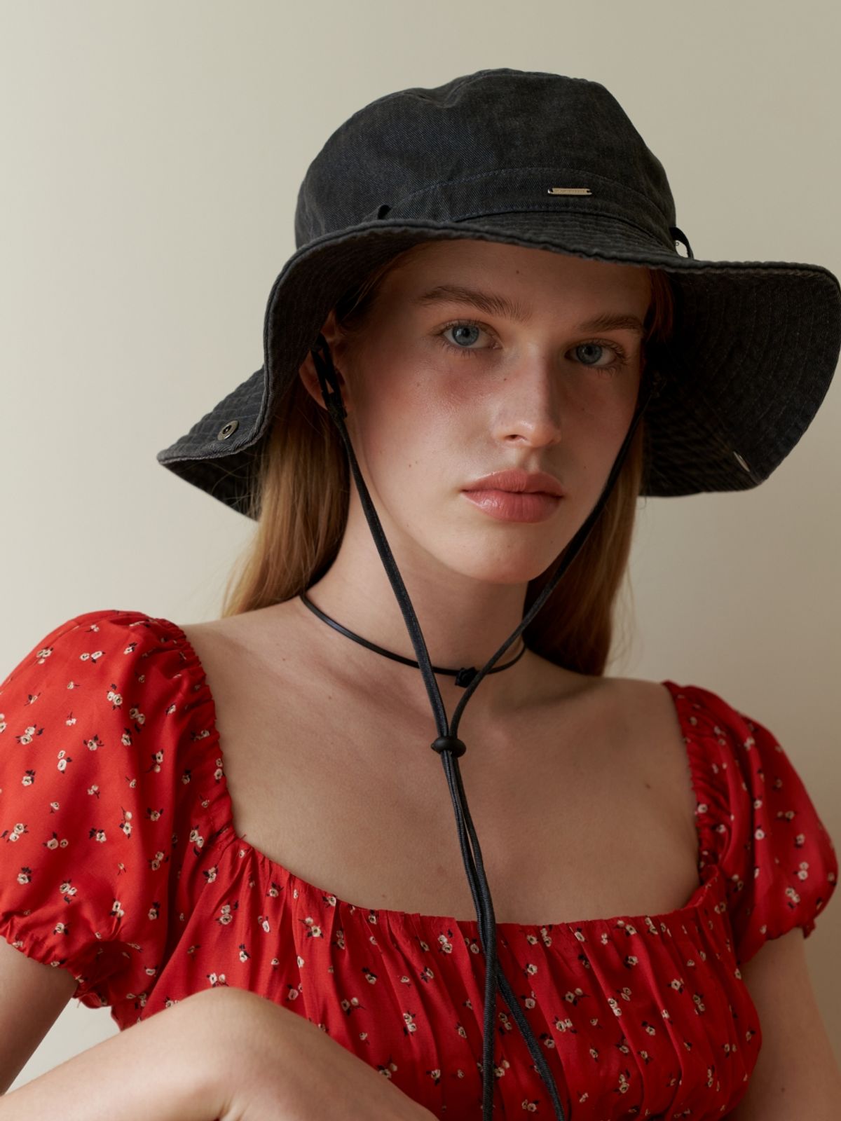 러브미몬스터(LOVE ME MONSTER) Valley Bucket Hat_Black