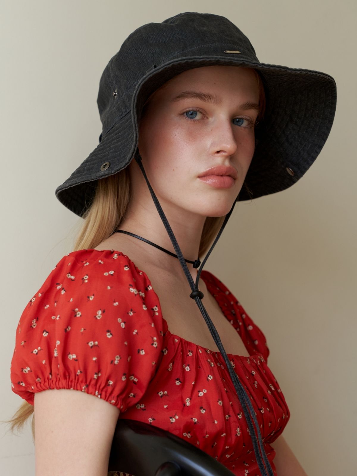 러브미몬스터(LOVE ME MONSTER) Valley Bucket Hat_Black