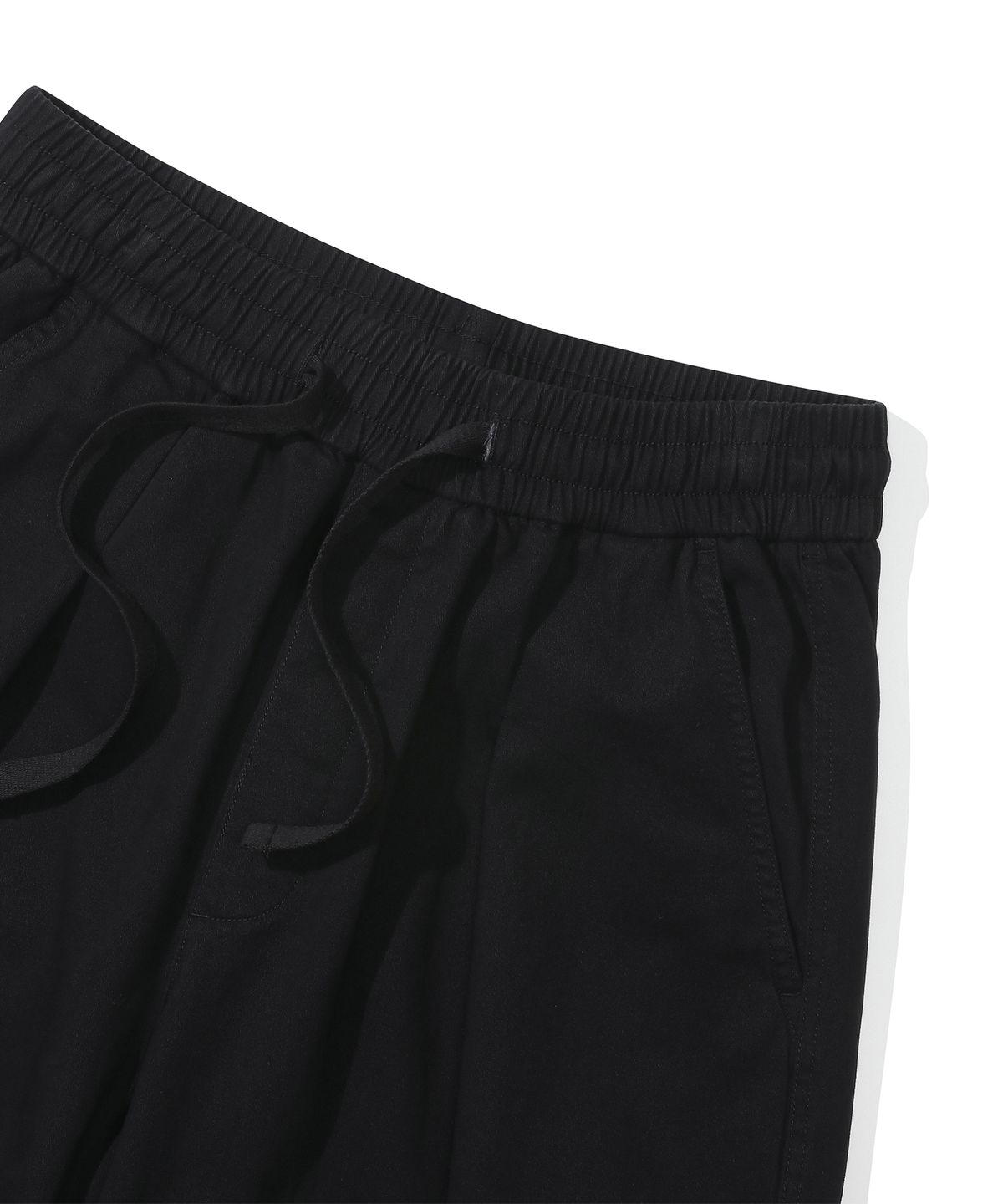 컬럼비아 유니버시티(COLUMBIA UNIVERSITY) M-LABEL WIDE-FIT CARGO PANTS 블랙