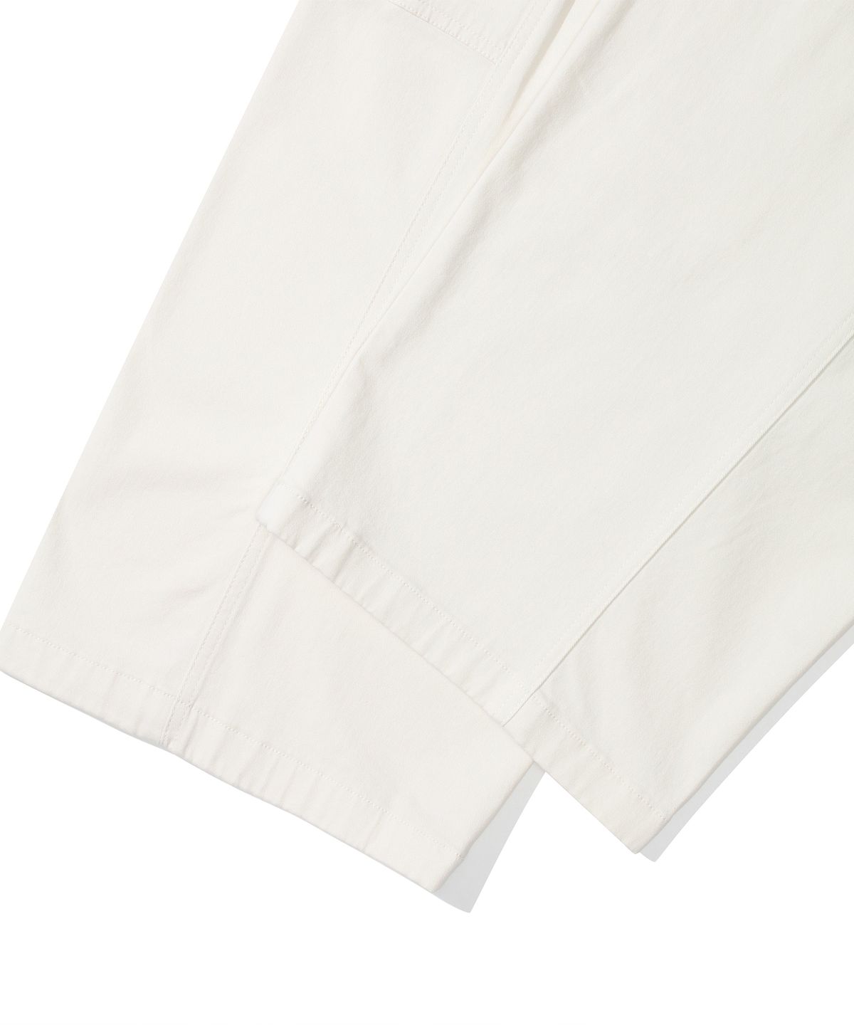 컬럼비아 유니버시티(COLUMBIA UNIVERSITY) M-LABEL WIDE-FIT CARGO PANTS 크림