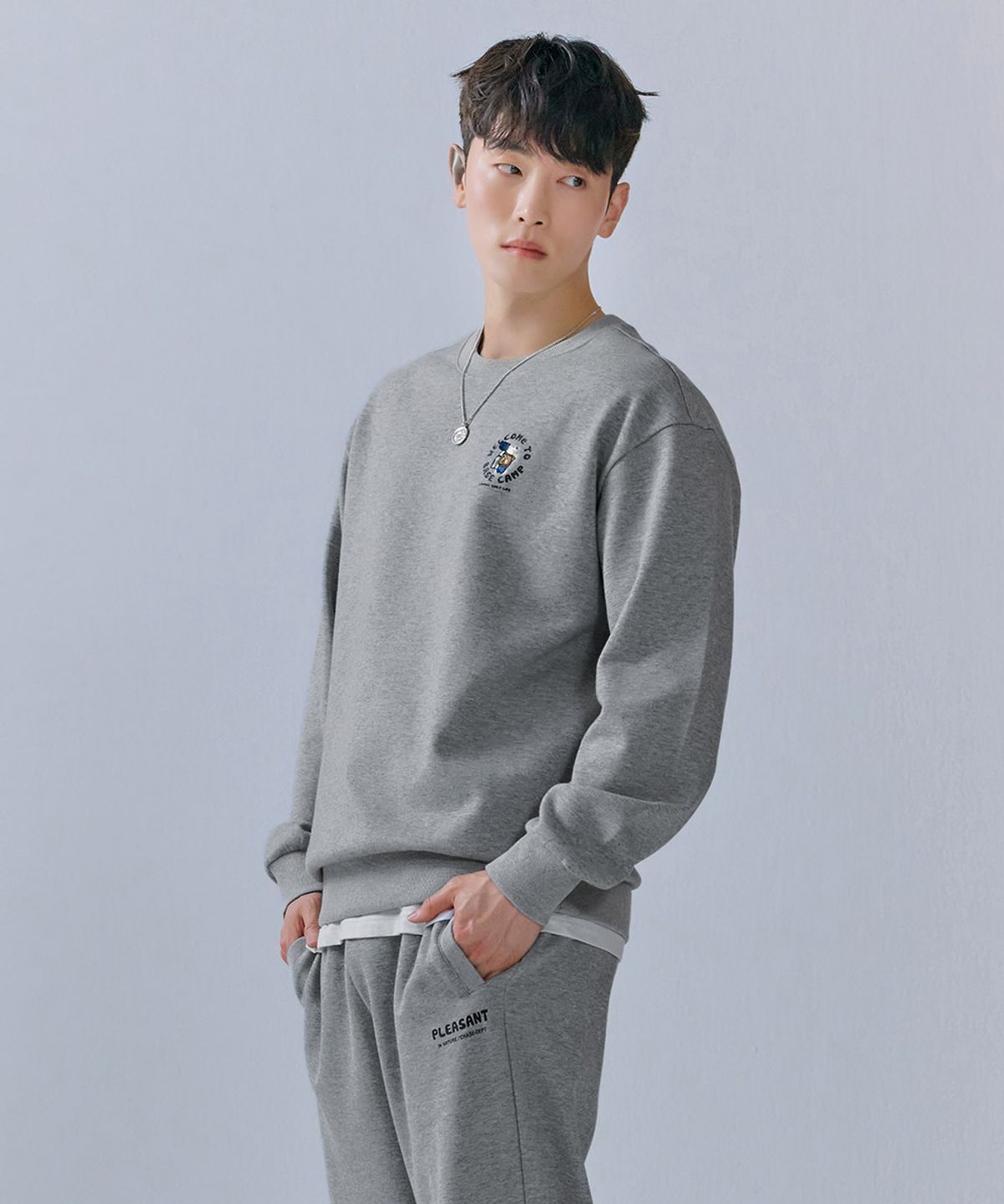 체이스컬트(CHASECULT) 공용 캐릭터 맨투맨-CEZU5104B0B