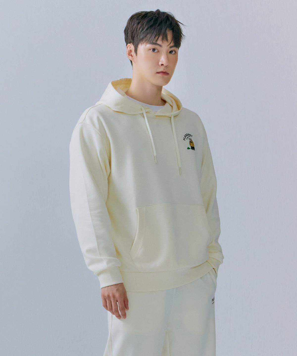 체이스컬트(CHASECULT) 공용 캐릭터 후드 티셔츠-CEZU5105B05