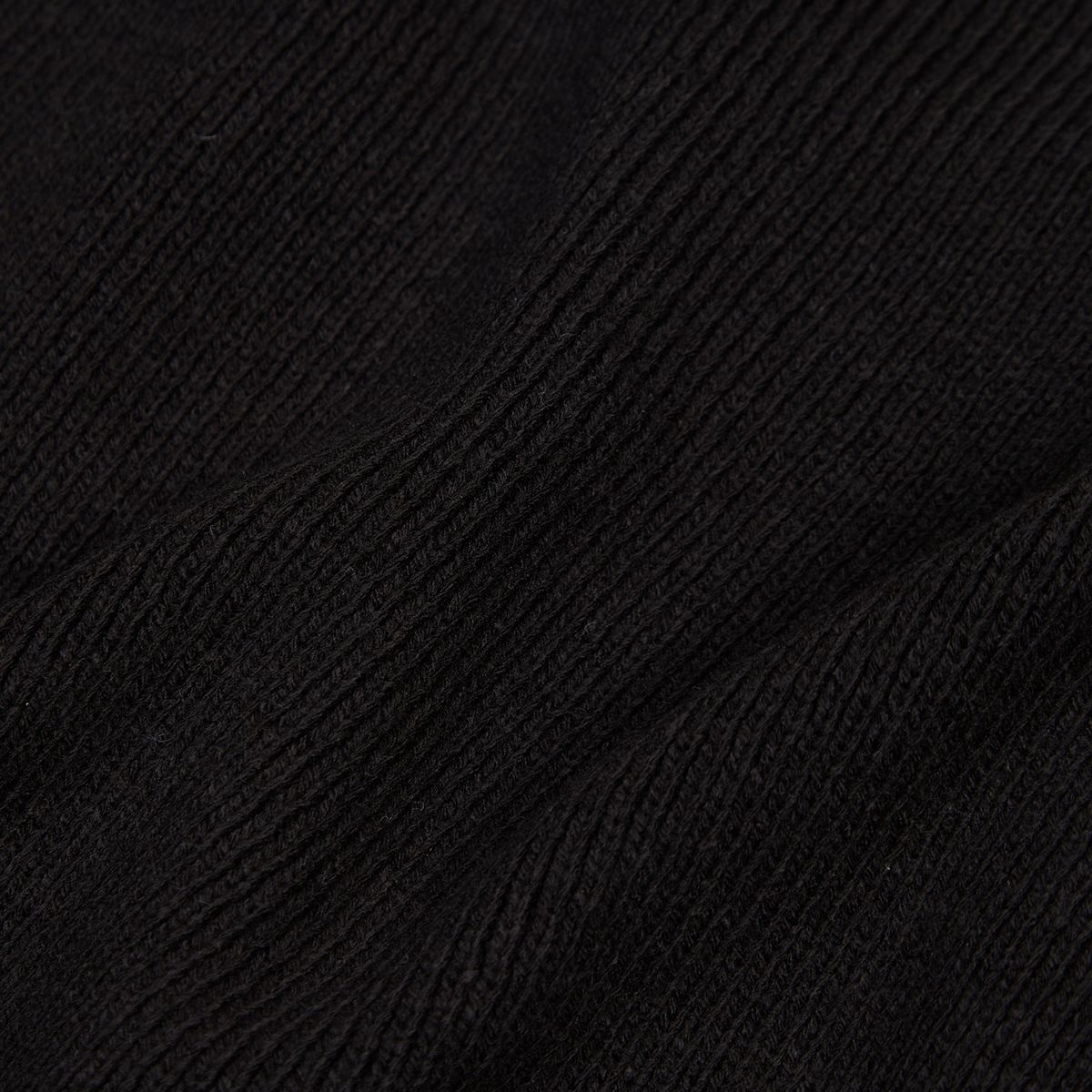벤(BBEEEENN) 플라비 니트 가디건_블랙