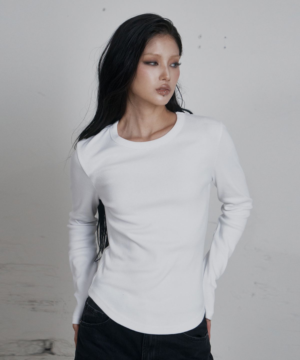 큐리티(CURETTY) C 90S LINE BASIC LONG SLEEVE T-SHIRT_WHITE