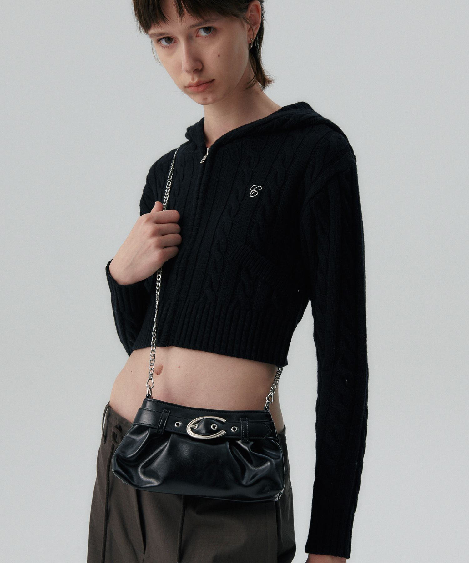 MUSINSA公式 | CURETTY C CABLE CROP KNIT HOODIE ZIP-UP_BLACK