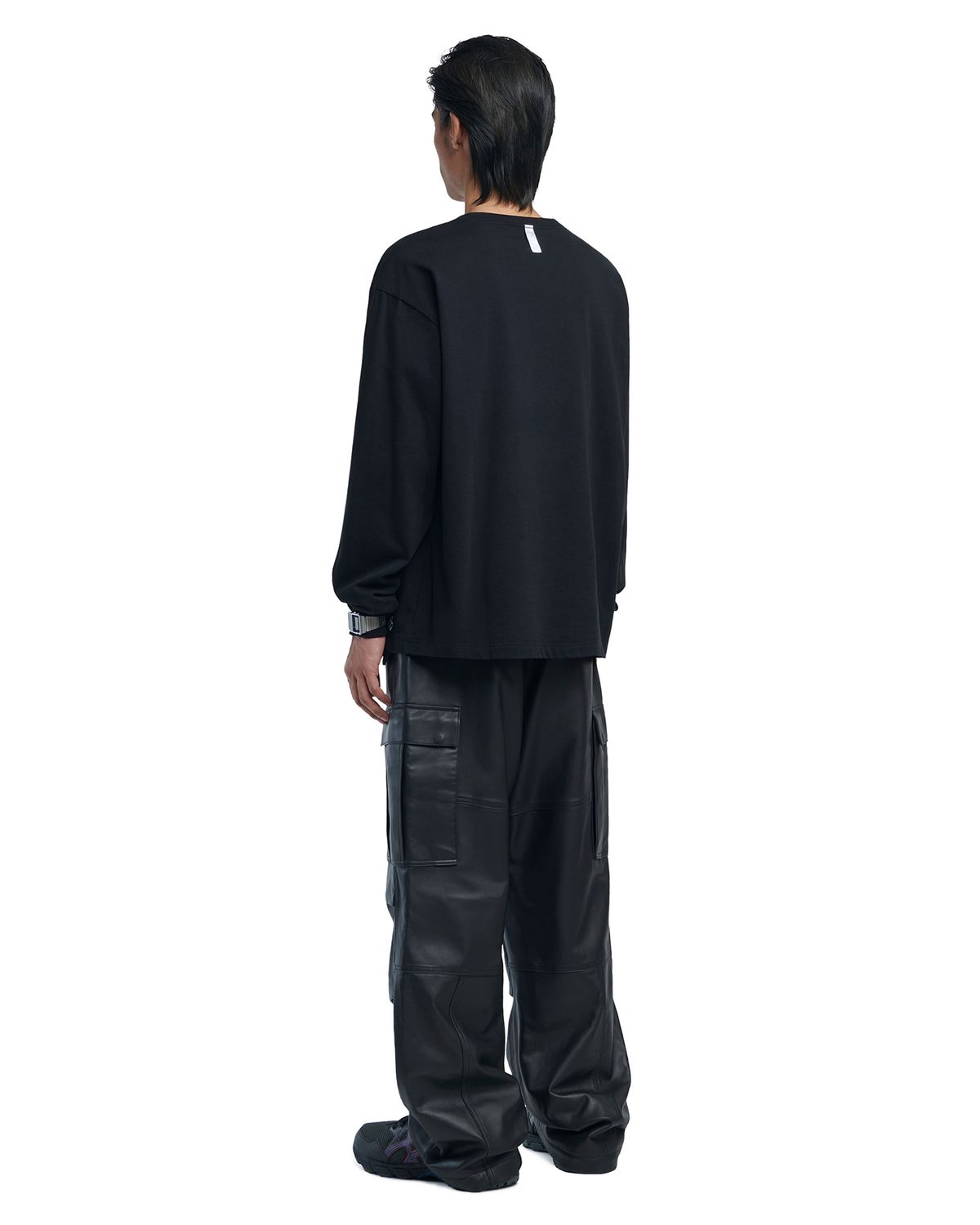노매뉴얼(NOMANUAL) BASIC LONG SLEEVE TEE - BLACK