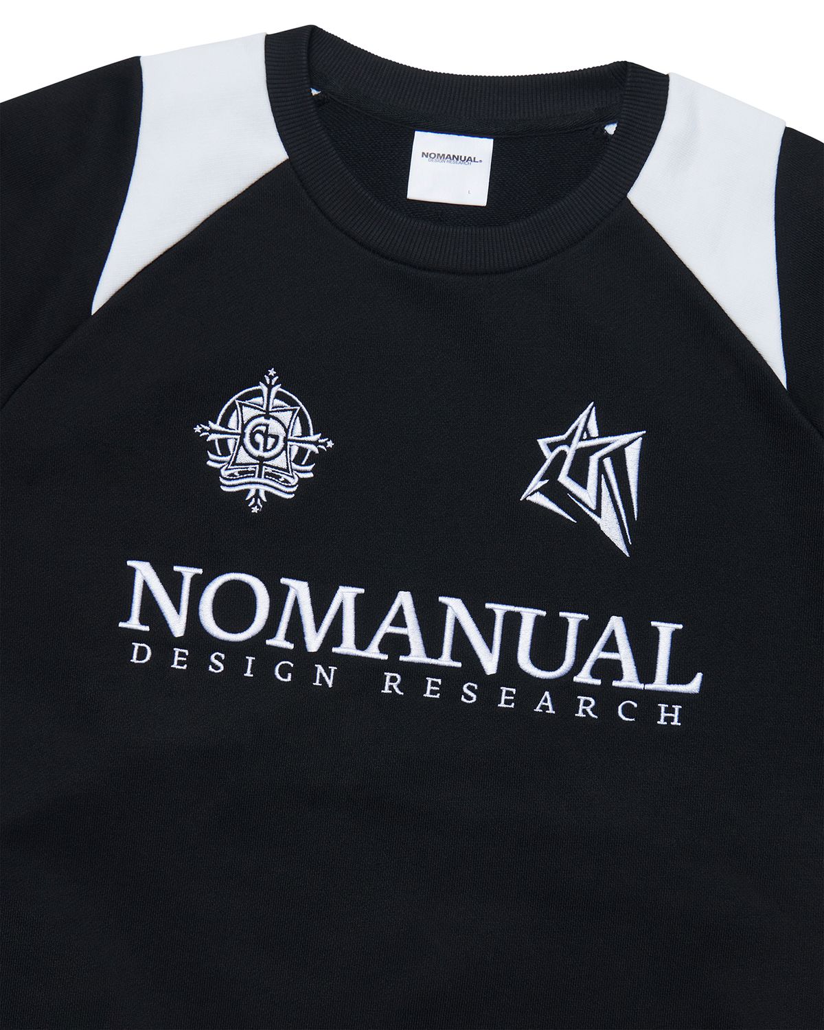 노매뉴얼(NOMANUAL) EMBLEM SWEATSHIRT - BLACK