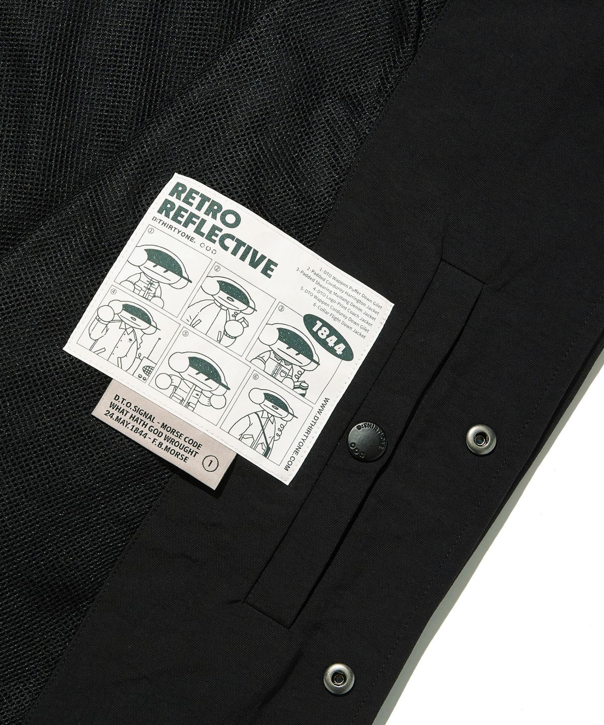 디써티원(DTHIRTYONE) DTO Logo-Print Coach Jacket_Black