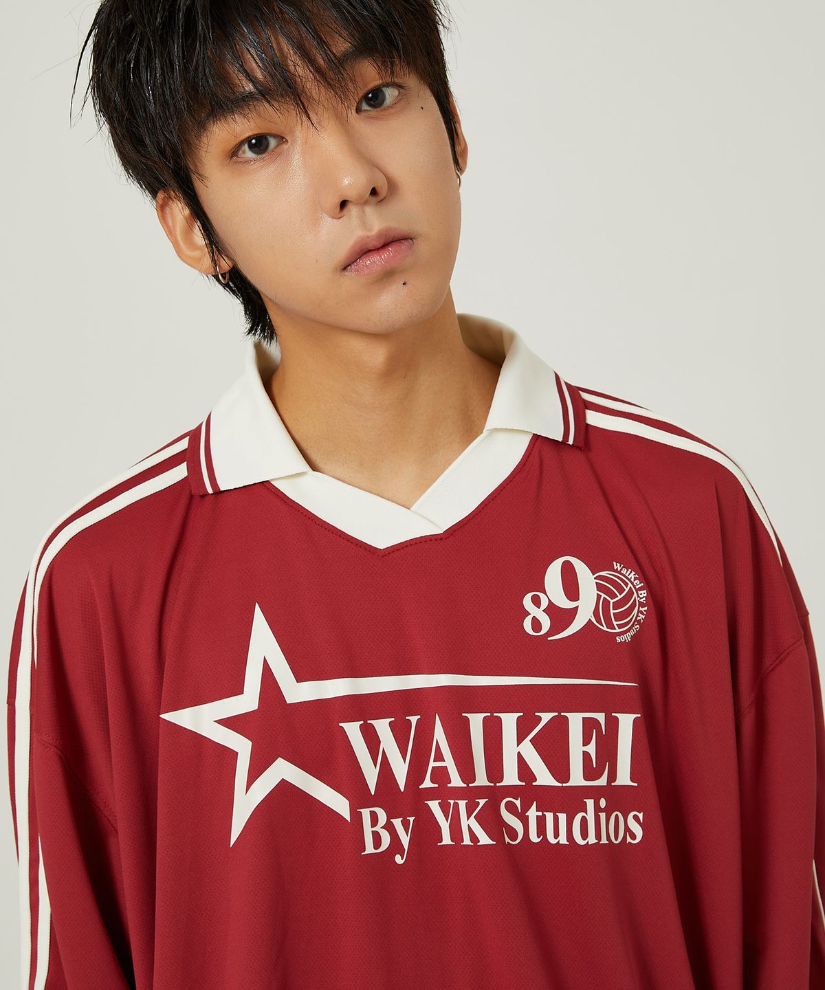 와이케이(WAIKEI) 스타 로고 카라 져지 롱슬리브 티셔츠 레드