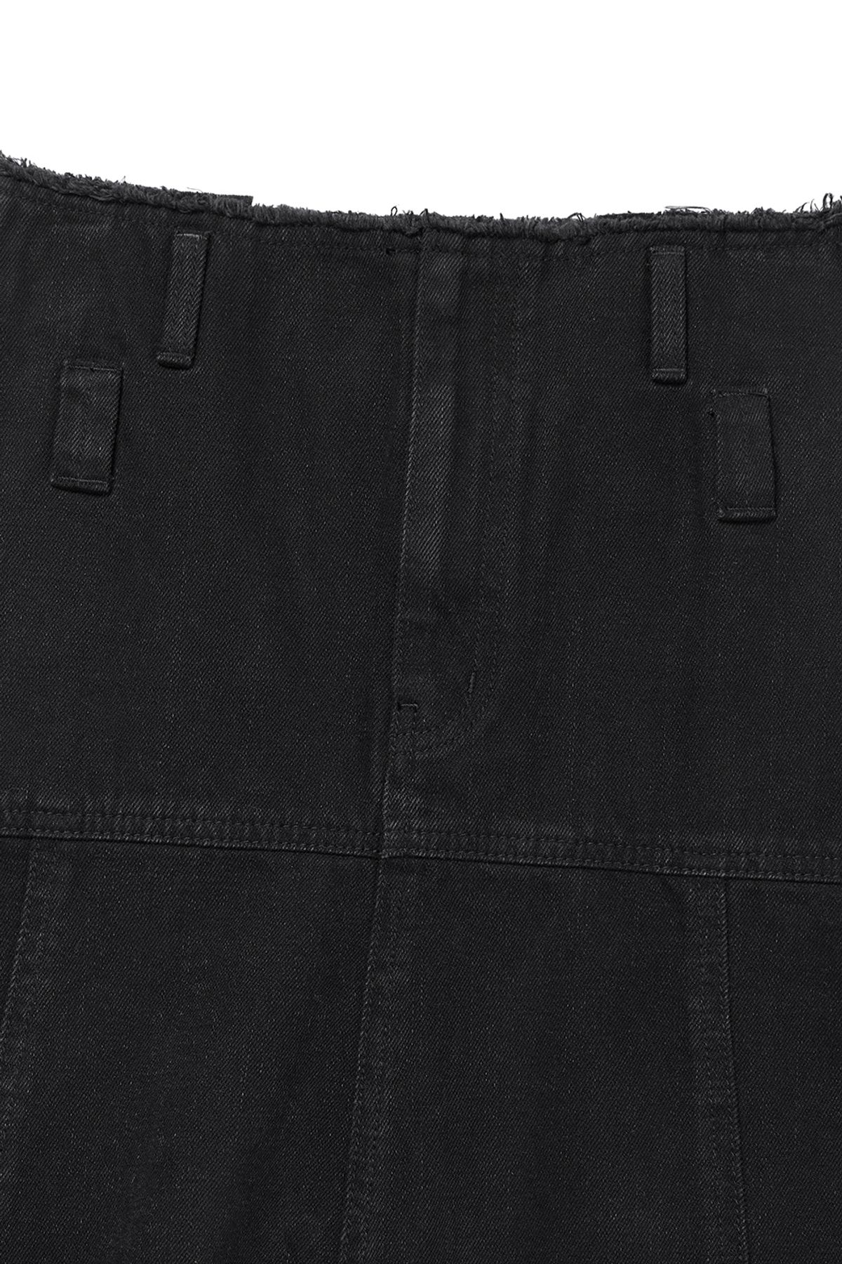 커렌트(CURRENT) ASYMMETRIC FLARE MIDI SKIRT [BLACK]