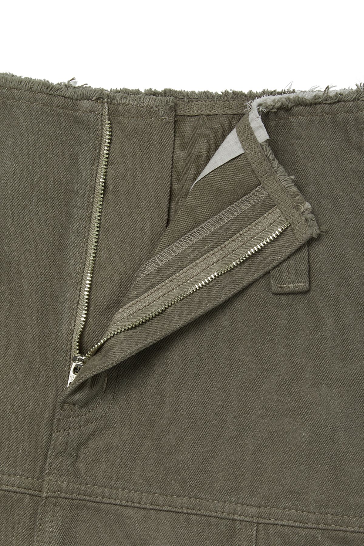 커렌트(CURRENT) ASYMMETRIC FLARE MIDI SKIRT [KHAKI]