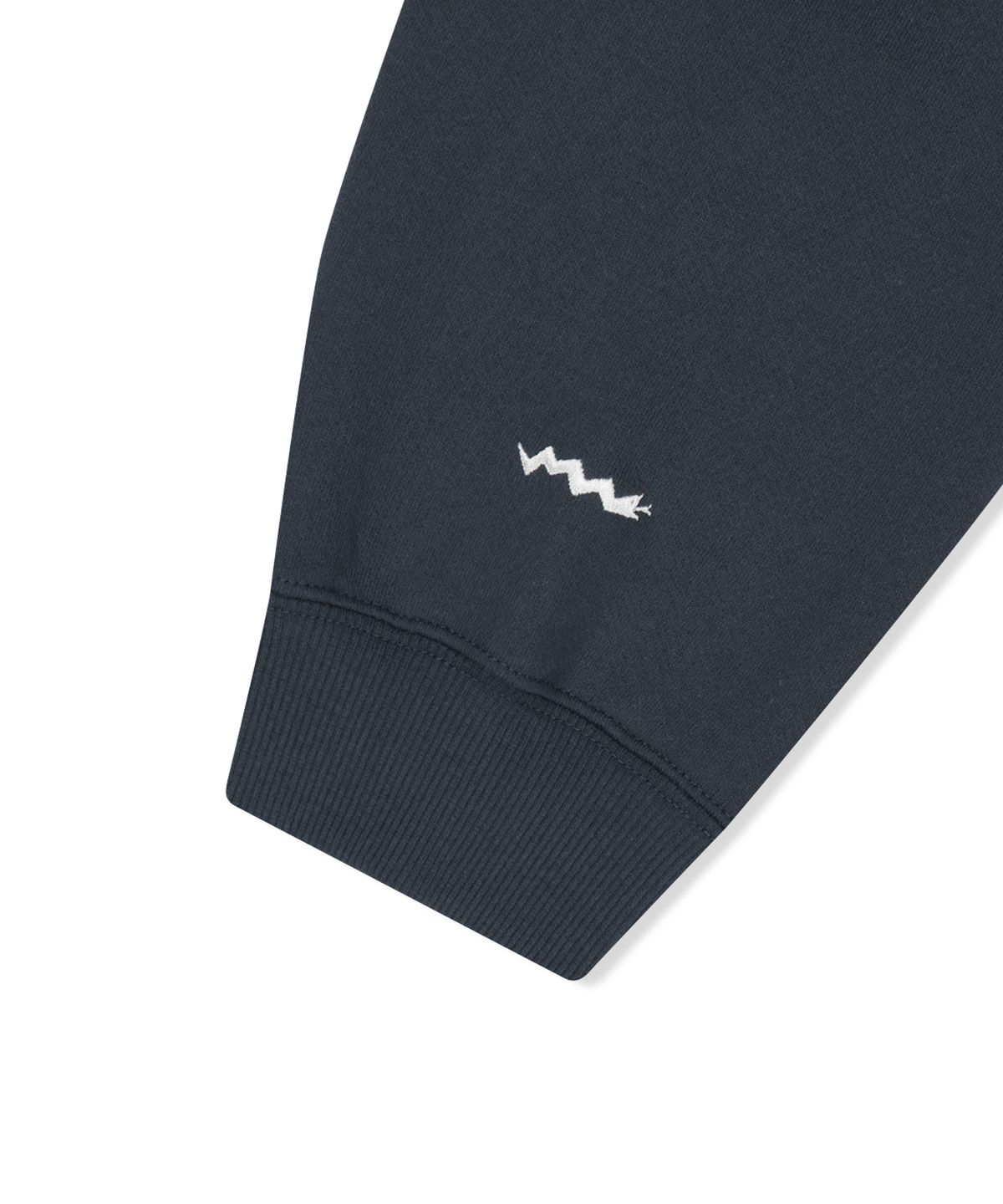 예스아이씨(YESEYESEE) C-Logo Sweatshirt Charcoal